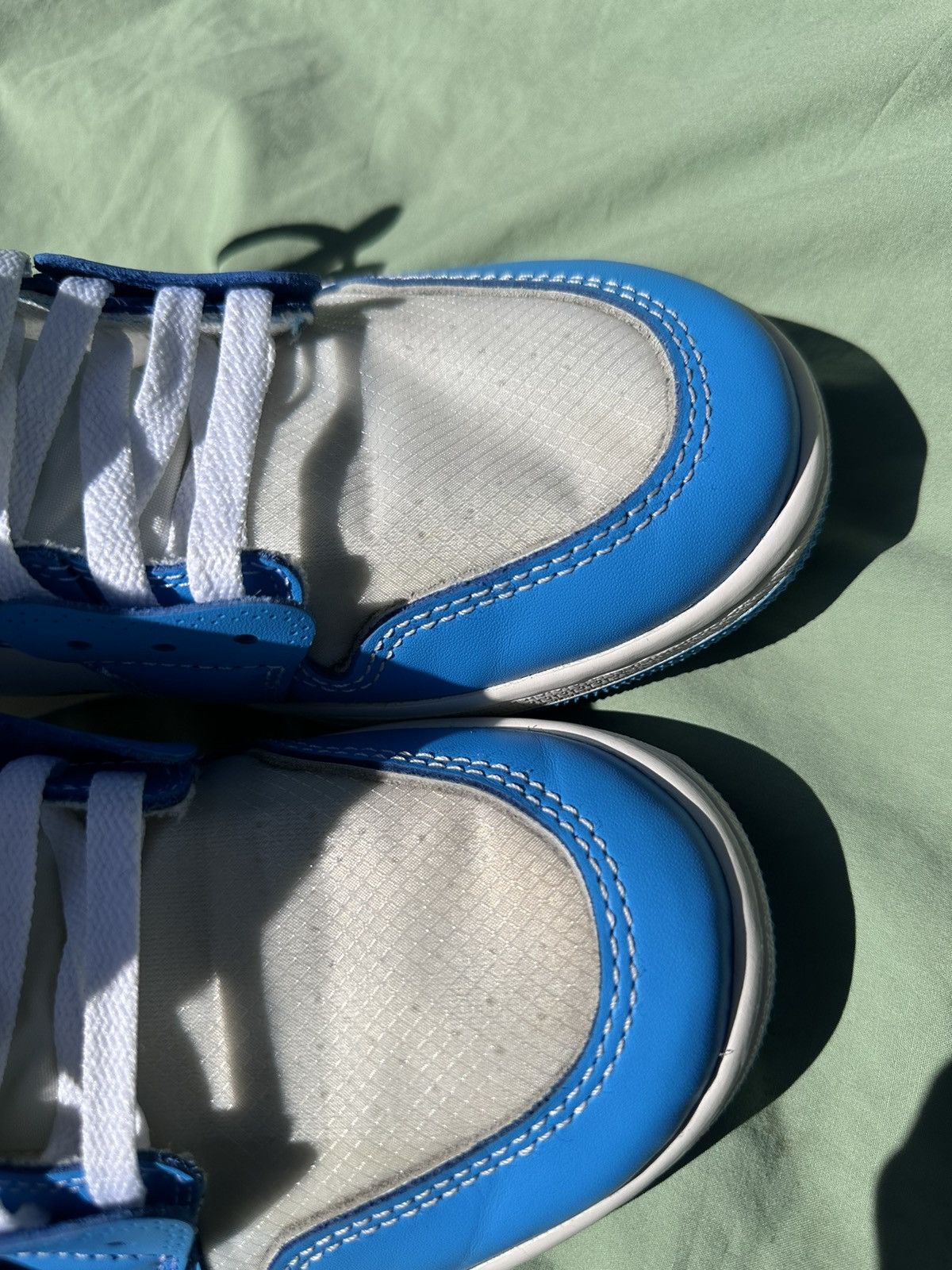 Jordan Brand *Final Price Drop* Air Jordan 1 OFFWHITE UNC Size US 11 / EU 44 - 19 Thumbnail