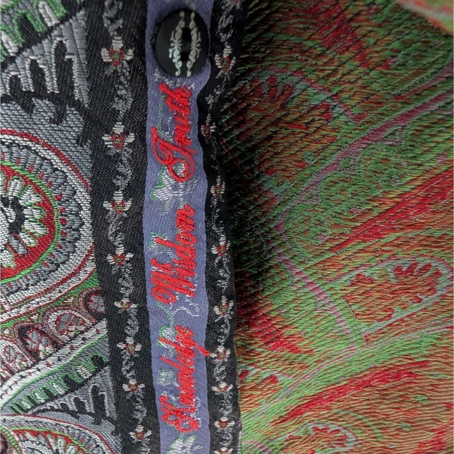 Robert Graham Robert Graham Limited Edition Silk Shirt Mens Size Medium Size US M / EU 48-50 / 2 - 5 Thumbnail