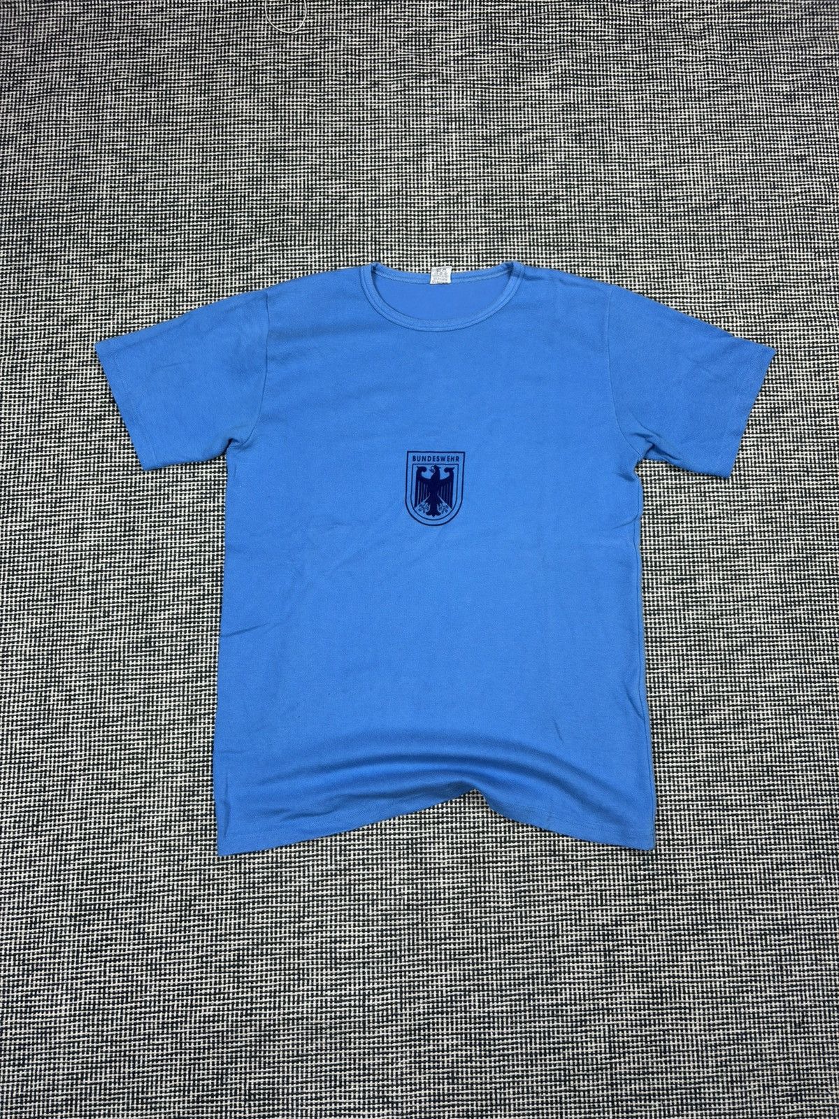 Vintage 80s vintage bundeswehr army training shirt kanye style Size US L / EU 52-54 / 3 - 1 Thumbnail