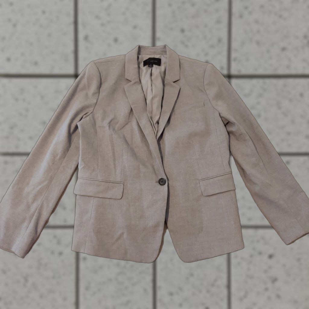 Ann Taylor Womens Ann Taylor Blazer Jacket 14 Gray Basic Jacket Womens Size 14 Gray Blazer Size XL / US 12-14 / IT 48-50 - 1 Thumbnail