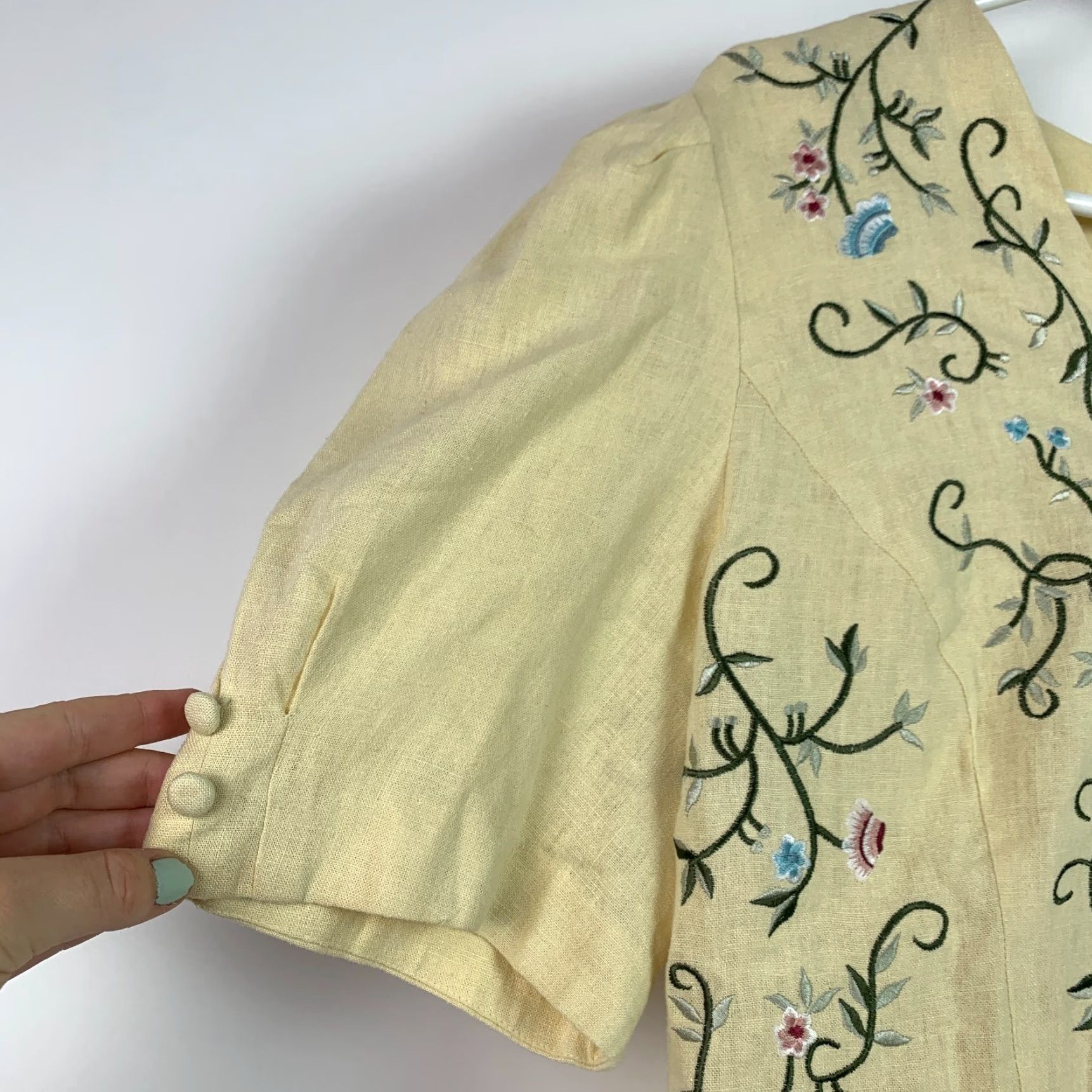Vintage VINTAGE 90s Plaza South Floral Embroidered Linen Blend Yellow Modest Dress 8 Ladies Womens Size XXS / US 00 / IT 34 - 3 Thumbnail