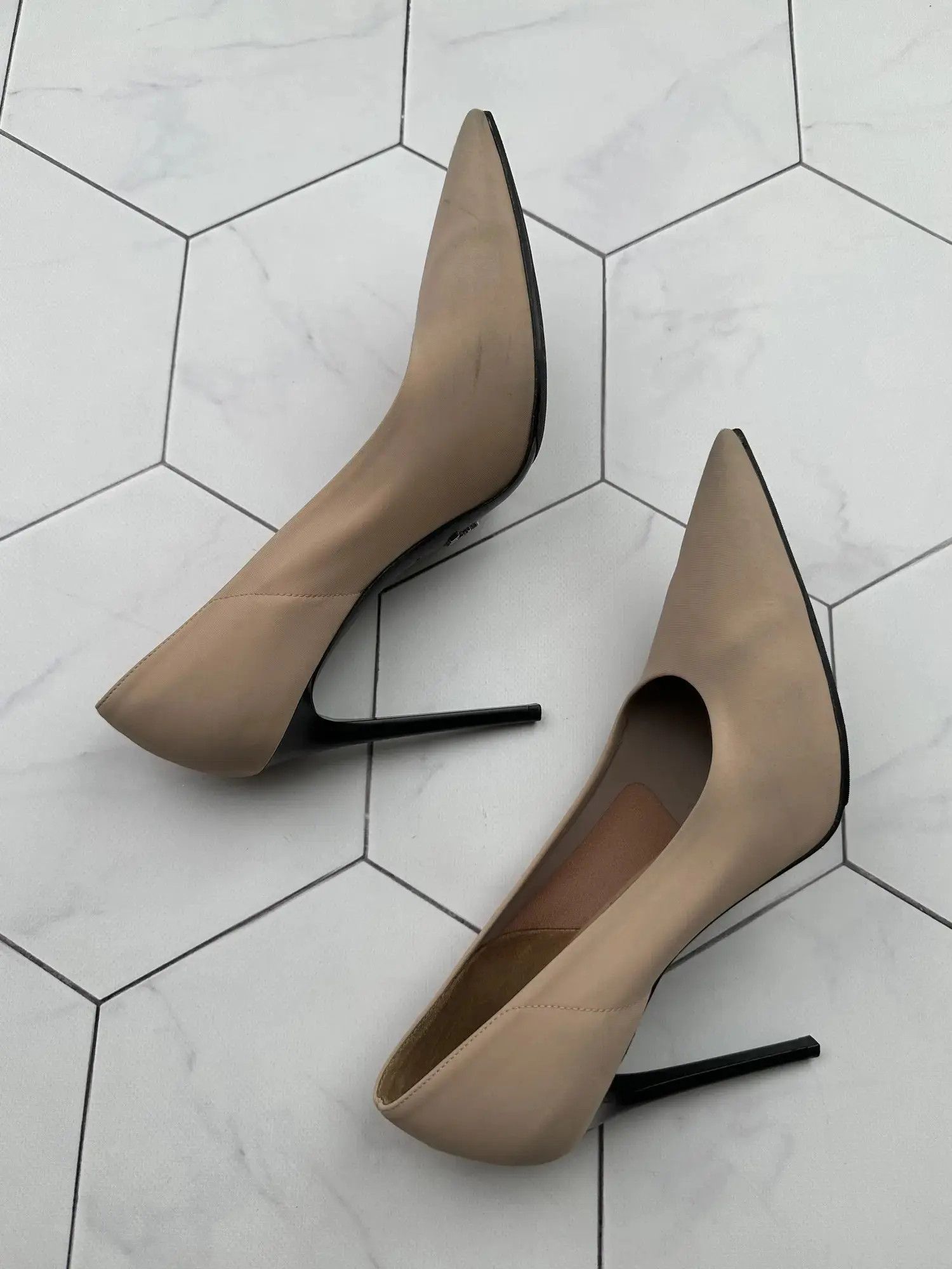Miu Miu Prada Vintage Heels (B146) Size US 10 / IT 40 - 2 Thumbnail