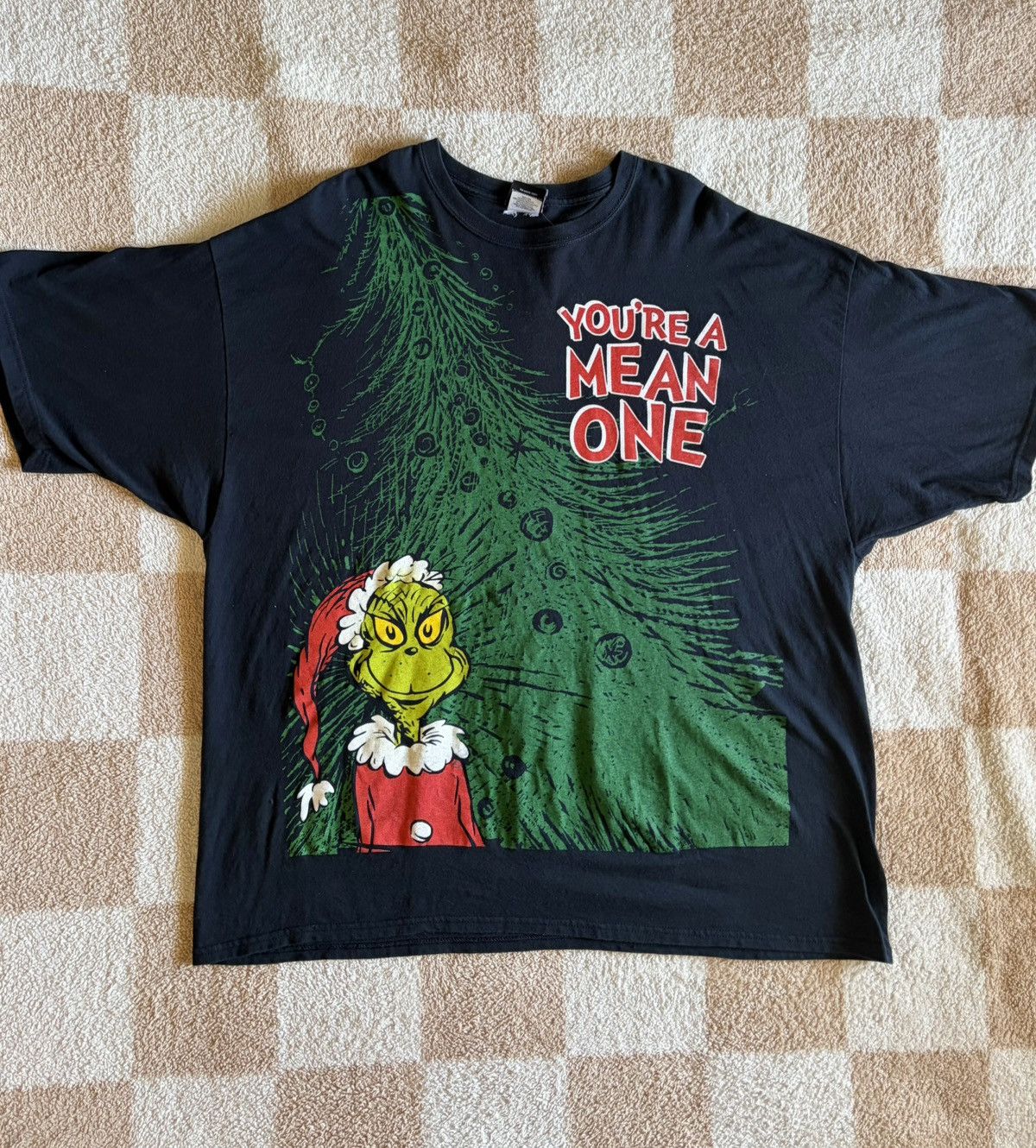 Gildan Dr. Seuss "The Grinch" Oversized Print T-Shirt (2001) 3XL Size US XXL / EU 58 / 5 - 2 Thumbnail