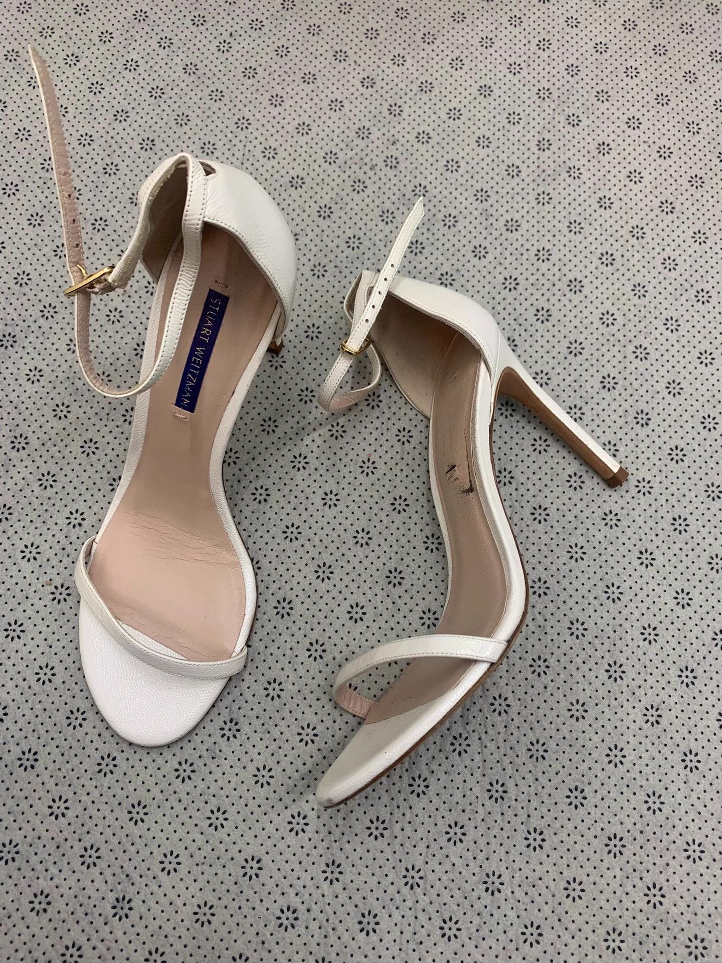 Stuart Weitzman SW White Strappy Sandal EU39 New Size US 8.5 / IT 38.5 - 2 Thumbnail