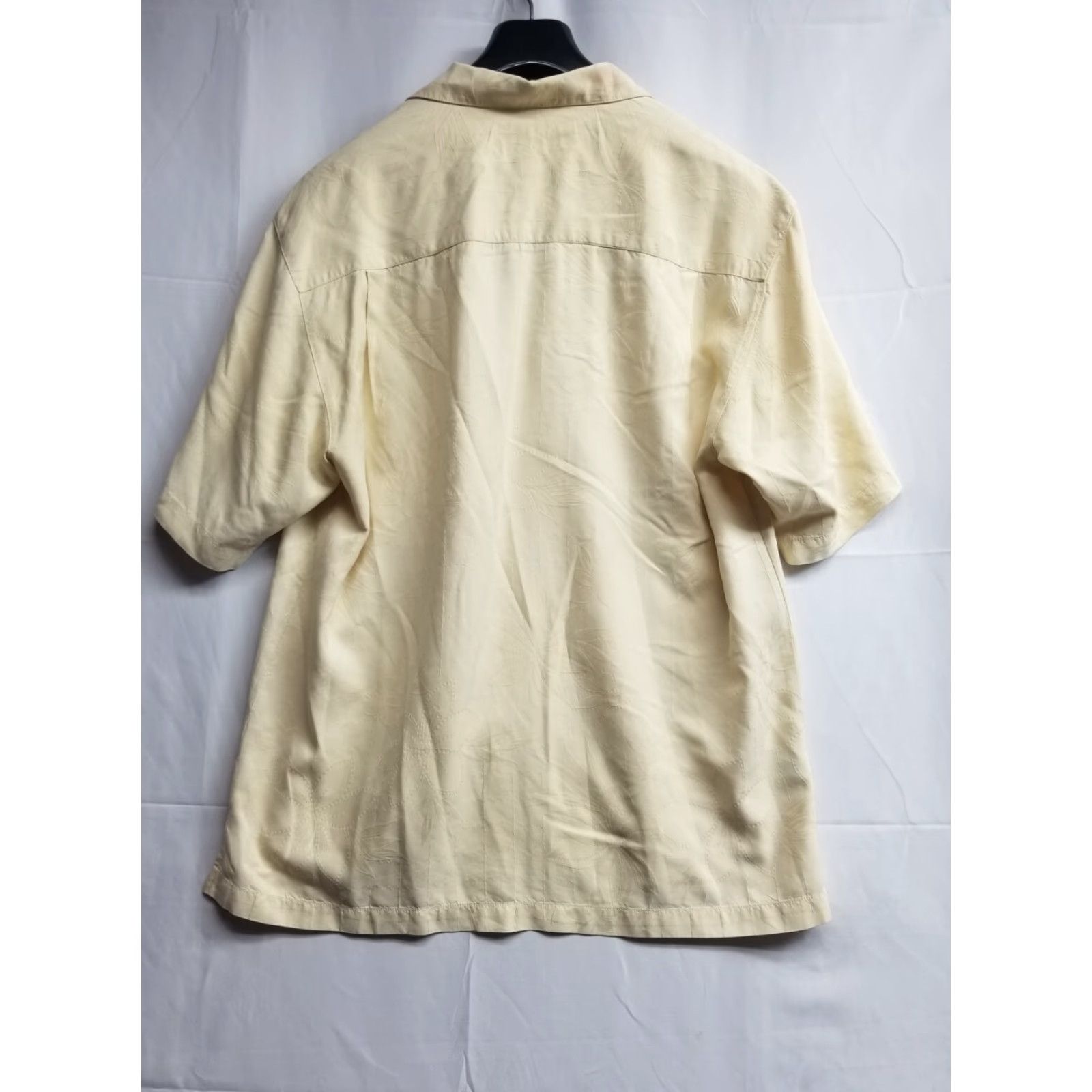 Tommy Bahama Tommy Bahama Shirt Mens Medium Beige Silk Tropical Print Button-Up Short Sleeve Casual Size US M / EU 48-50 / 2 - 2 Thumbnail