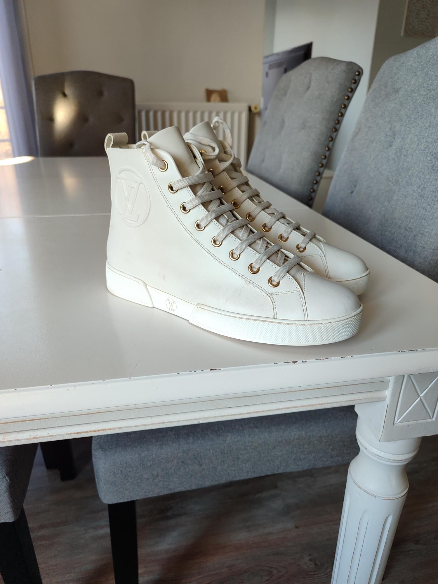 Louis Vuitton BASKETS LOUIS VUITTON STELLAR HIGHTOP Size US 6 / IT 36 - 8 Thumbnail