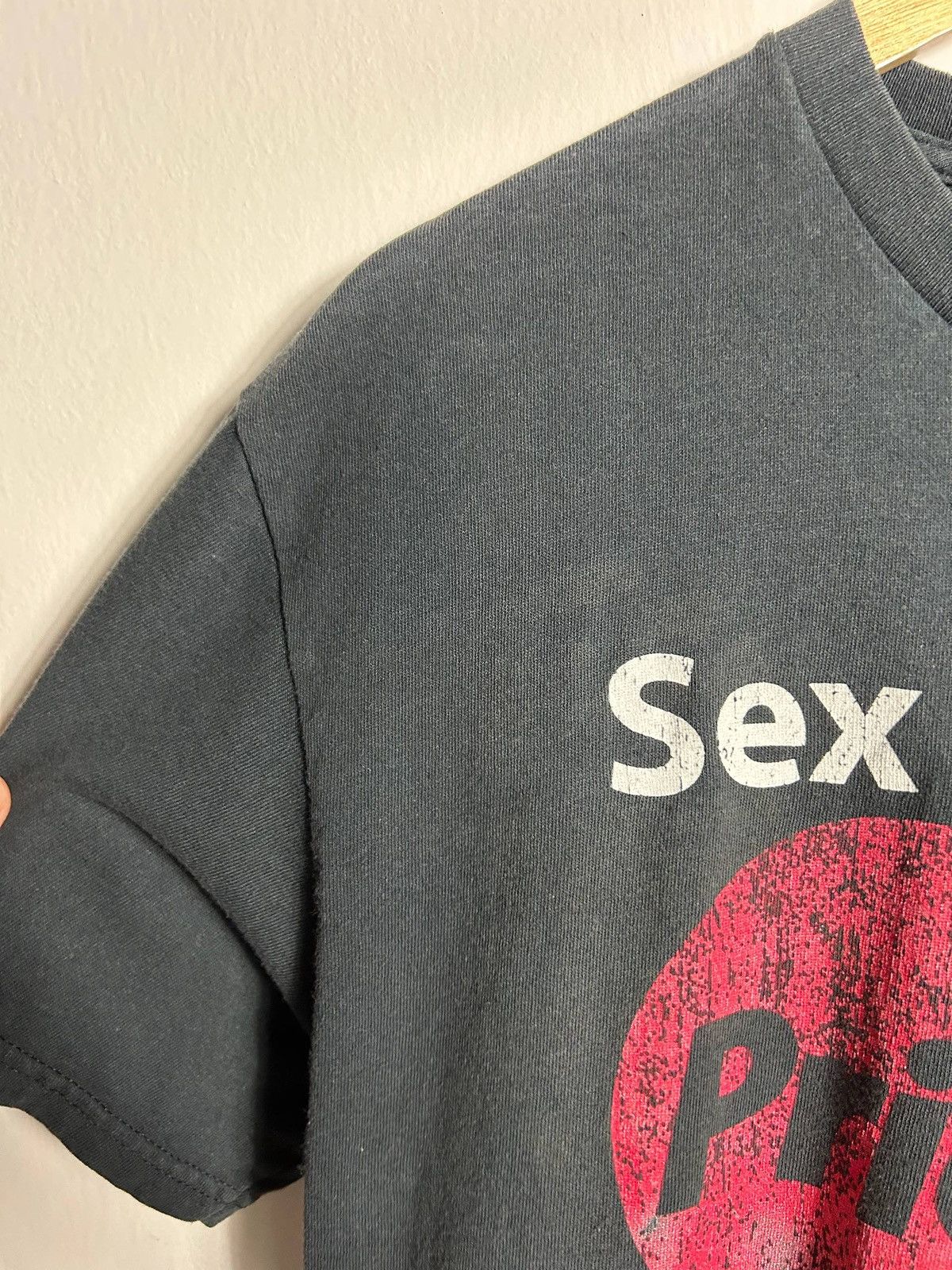 Other Y2K "Sex With Me" Mastercard Parody Tee Size US L / EU 52-54 / 3 - 4 Thumbnail