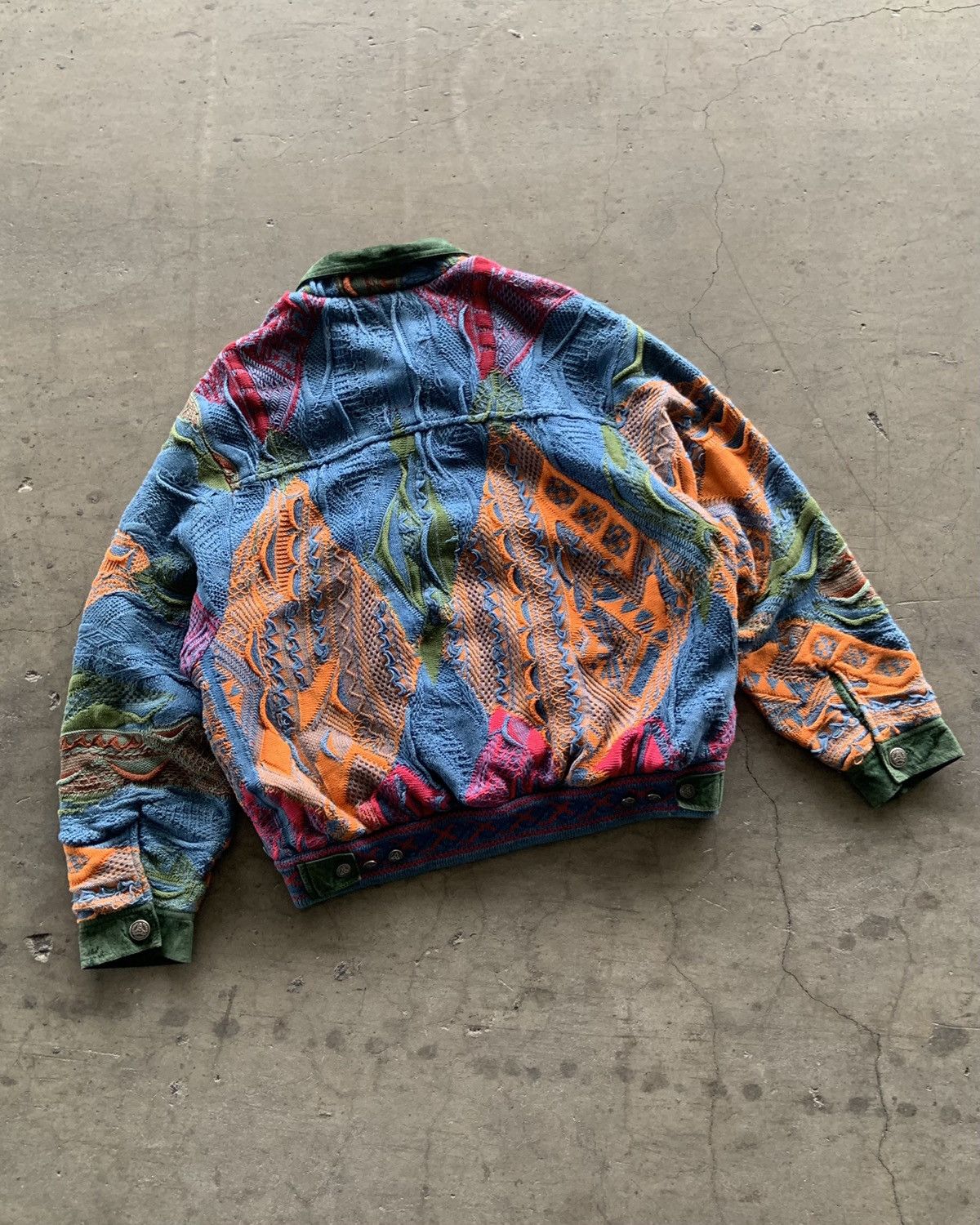 Coogi LAST DROP🔥Vintage Coogi 3d Patern Made In Australia Size US L / EU 52-54 / 3 - 6 Thumbnail