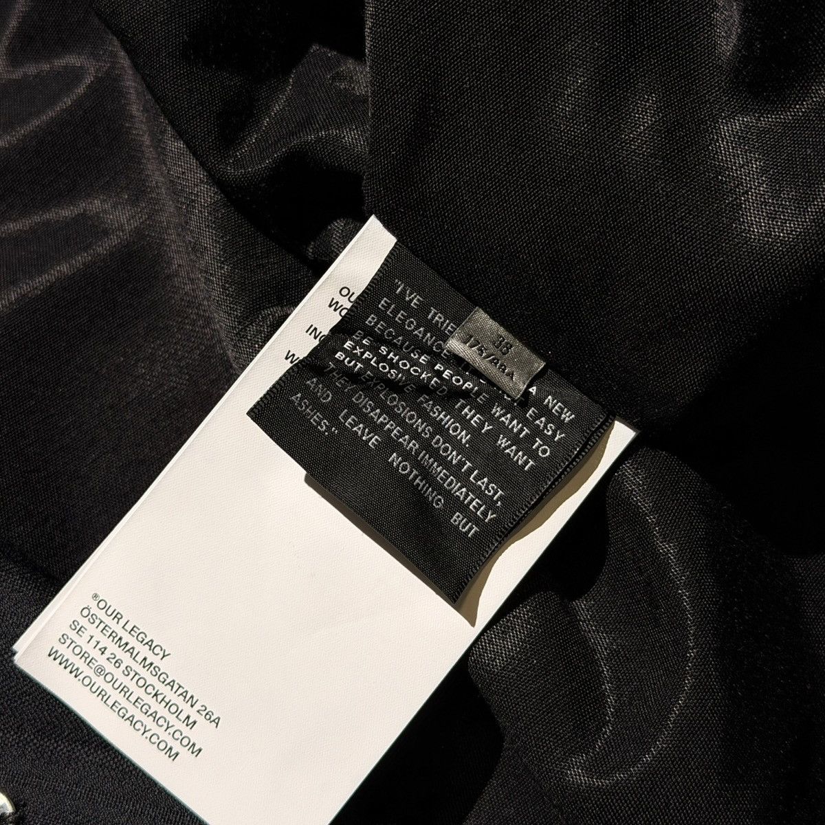 Emporio Armani × Our Legacy Incognito pinstripe cropped jacket Size US S / EU 44-46 / 1 - 3 Thumbnail