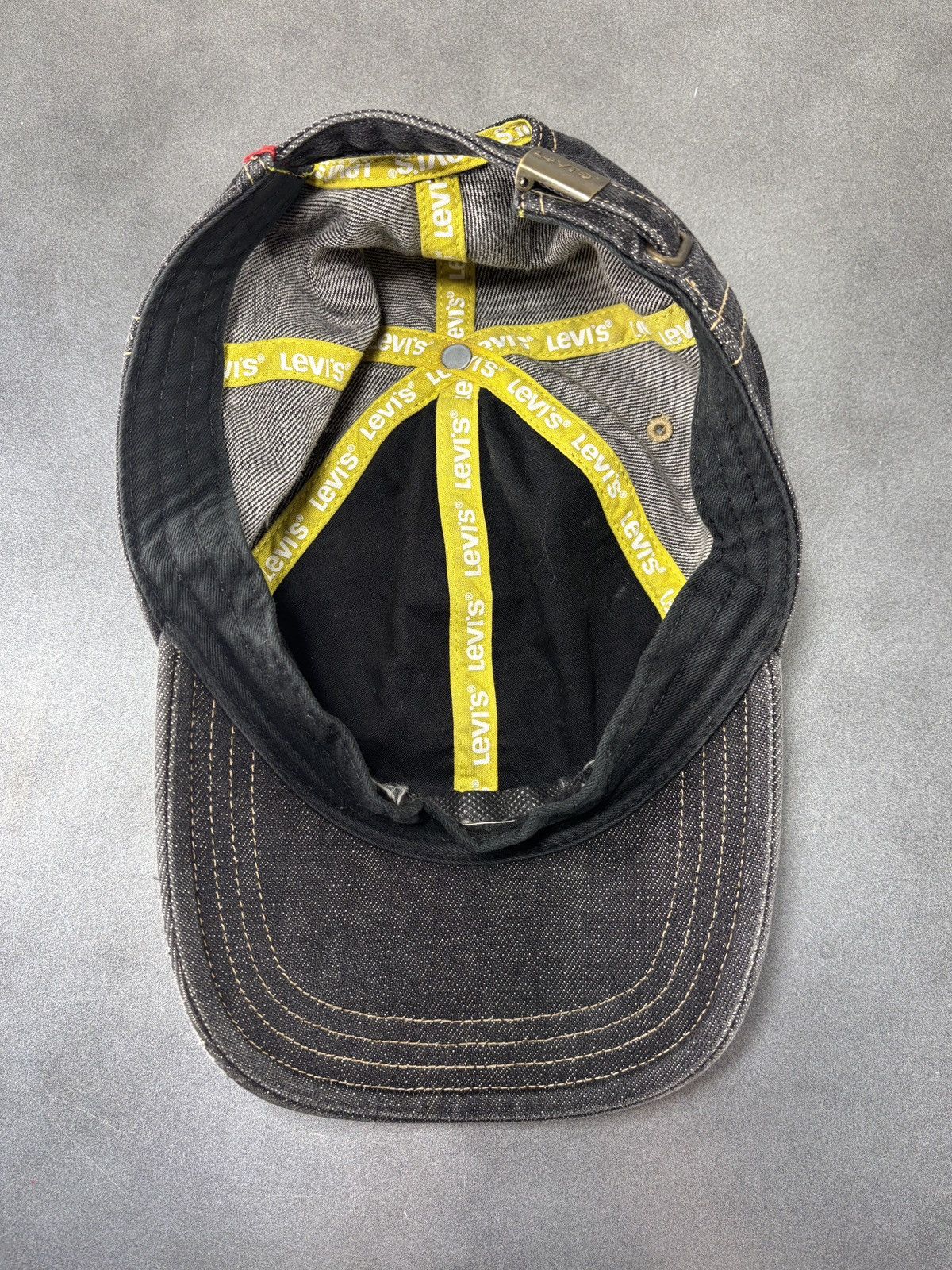 Levi's Y2K Levis Baseball Cap 2000s Vintage Printed Hat Von Dutch Size ONE SIZE - 10 Thumbnail