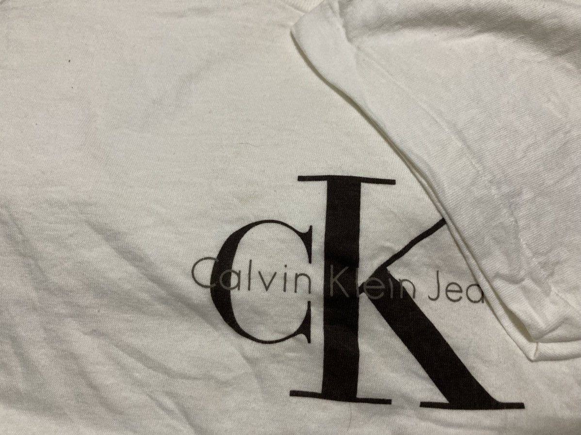 Calvin Klein Vintage T-shirt Calvin Klein 90s Size US L / EU 52-54 / 3 - 4 Thumbnail