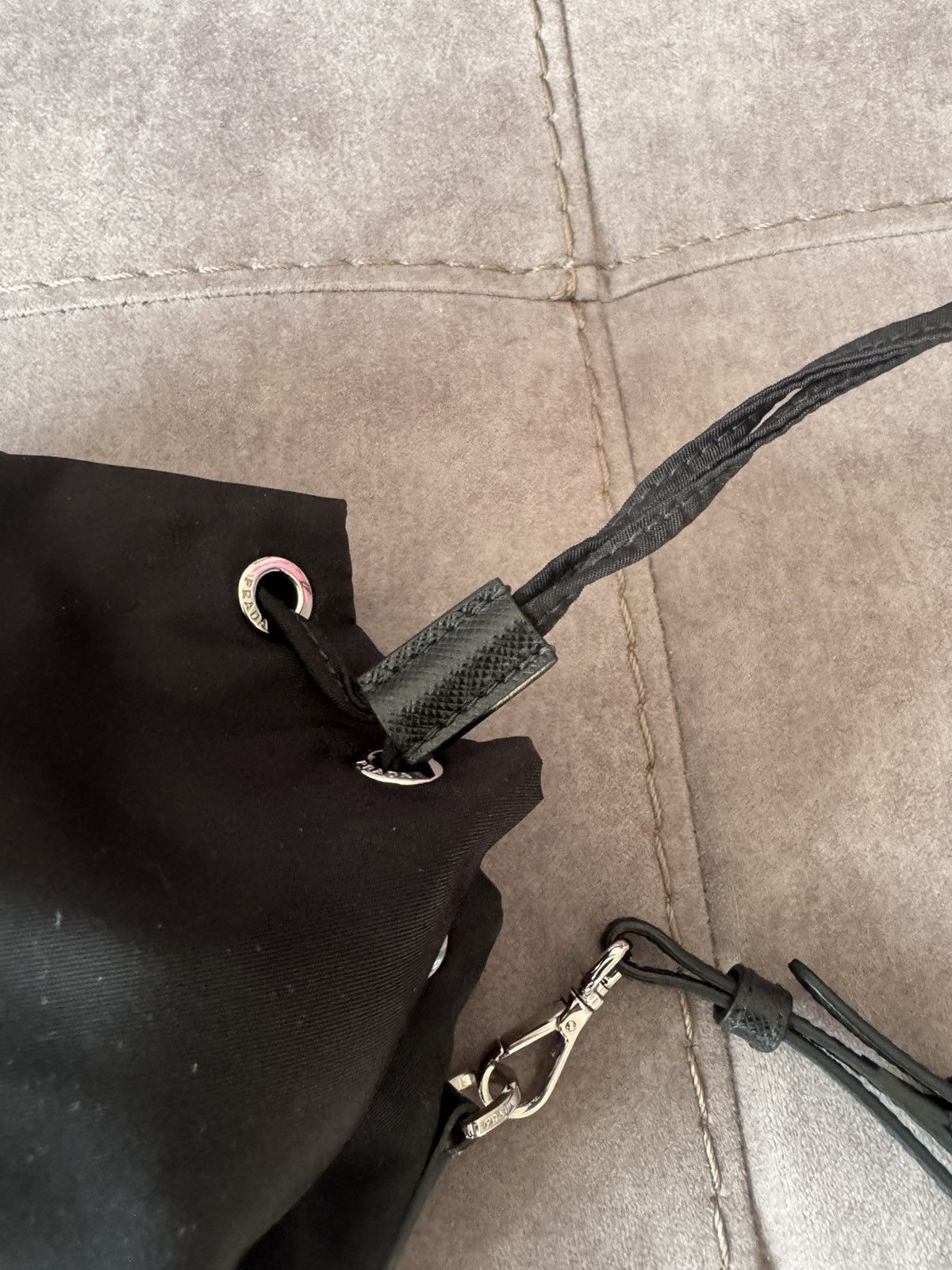 Prada PRADA pouch mini bag SEE REAL TAPE MEASUREMENTS IN PHOTOS Size ONE SIZE - 5 Thumbnail