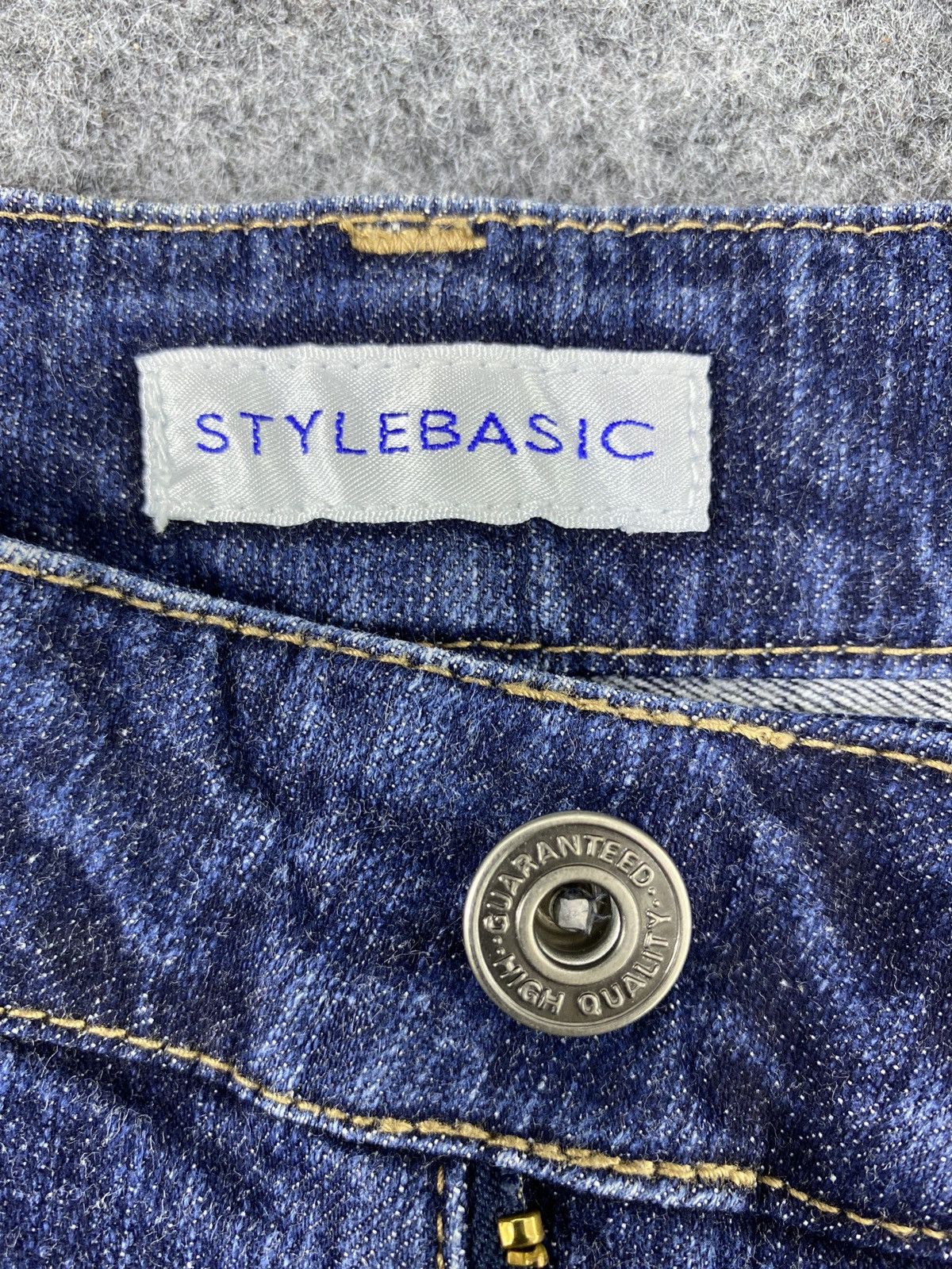 Japanese Brand Japanese Brand Style Basic Blue Wash Flare Jeans - J1019 Size 26" / US 2 / IT 38 - 8 Thumbnail