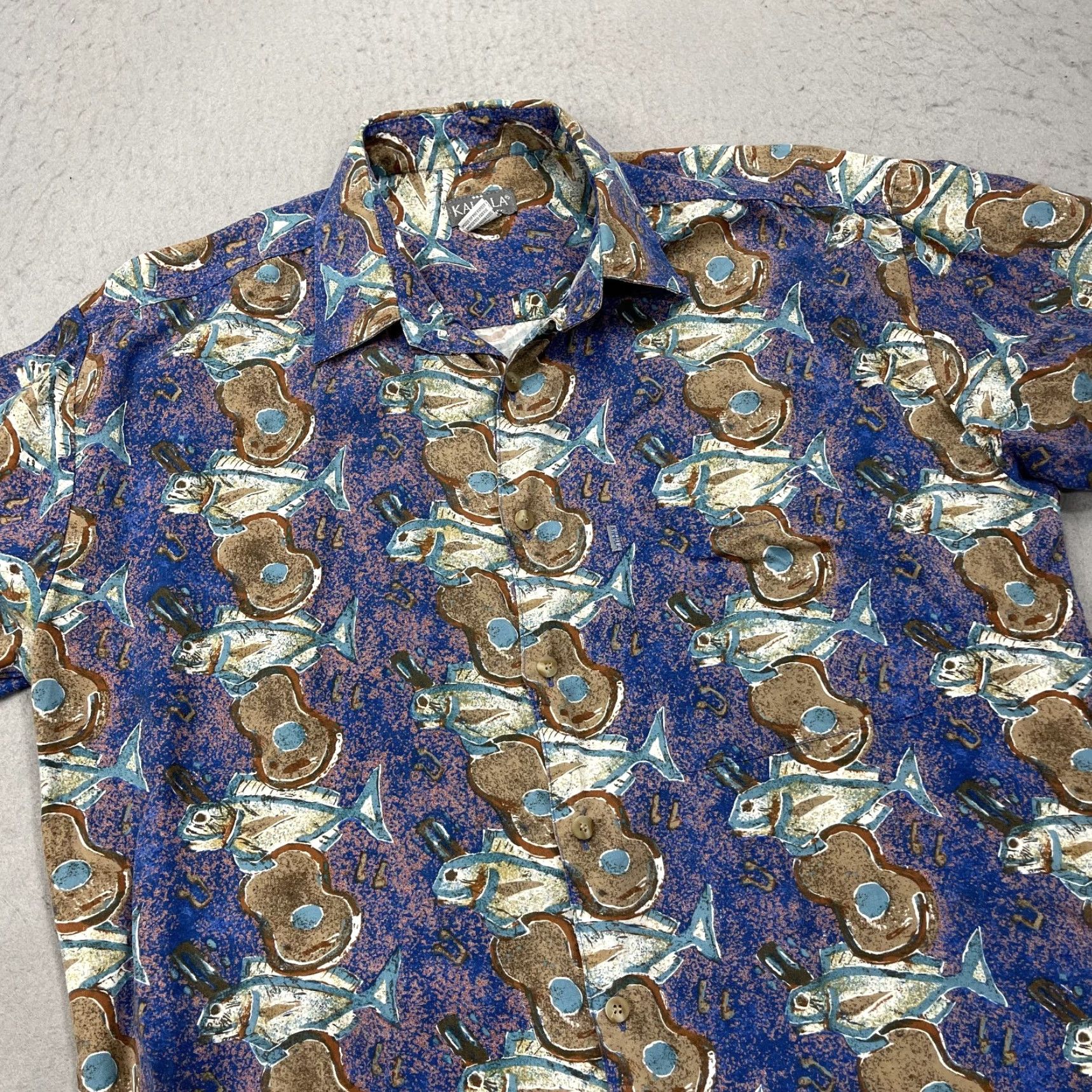 Vintage VINTAGE Kahala Shirt Mens M Blue Geometric Hawaiian Button-Up 80s Sympathy 80s? Size US M / EU 48-50 / 2 - 3 Thumbnail