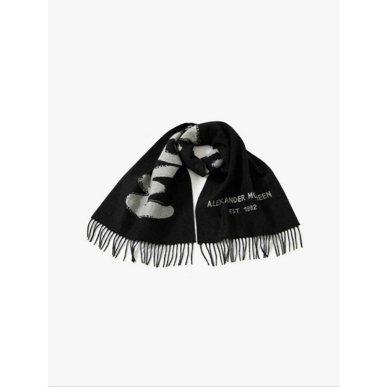 Alexander McQueen Alexander McQueen Oversize McQueen Graffiti Scarf Wool COA Size ONE SIZE - 7 Thumbnail