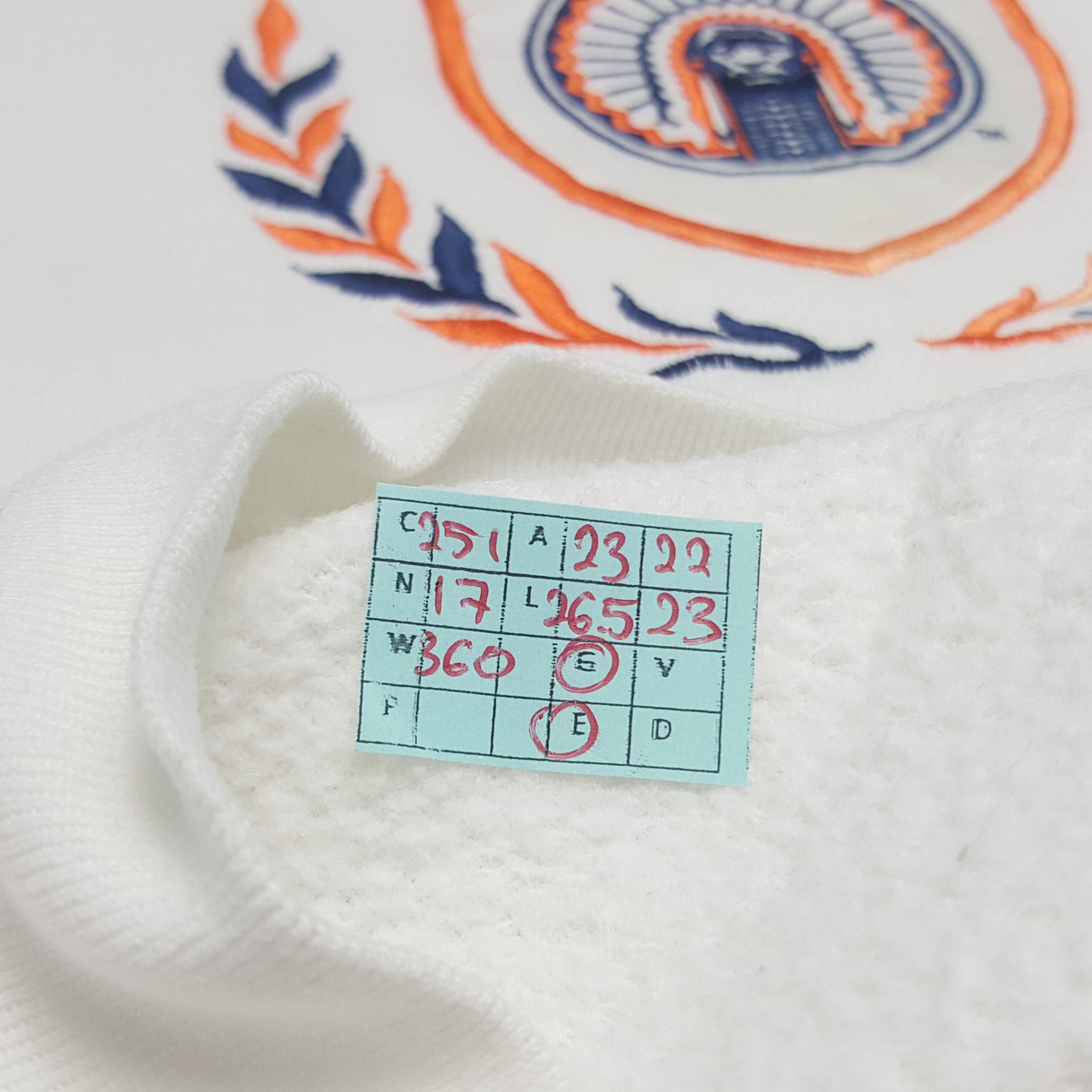 Vintage Vintage Fighting Illini Embroidery Sweatshirt Size US L / EU 52-54 / 3 - 6 Thumbnail