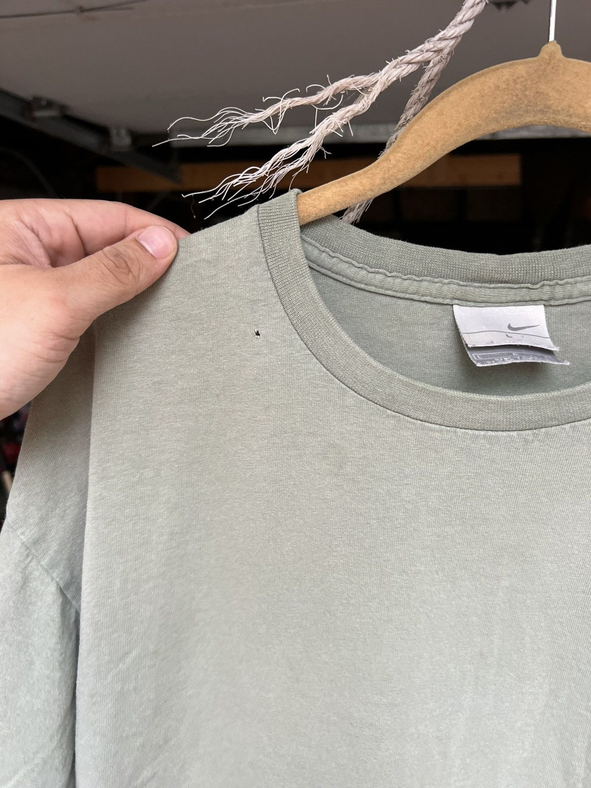 Nike × Vintage Vintage Nike Sage Green Shirt Size US L / EU 52-54 / 3 - 4 Thumbnail