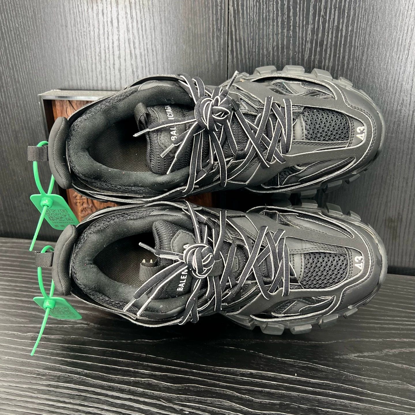 Balenciaga Balenciaga Track Black 43 EU Used, Authentic, Original Box Size US 10 / EU 43 - 5 Thumbnail