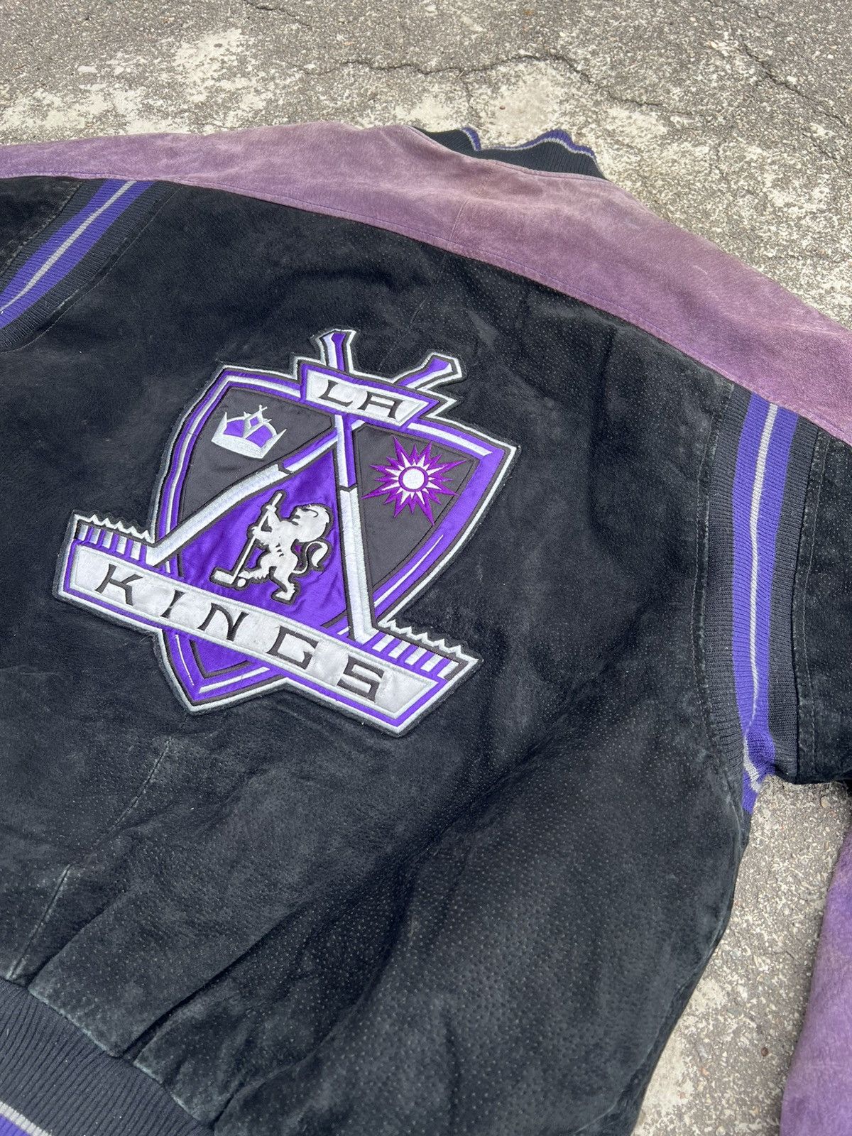 NFL × Vintage Vintage Purple 🏒NFL 🏒KINGS Bomber Size US XXL / EU 58 / 5 - 17 Thumbnail