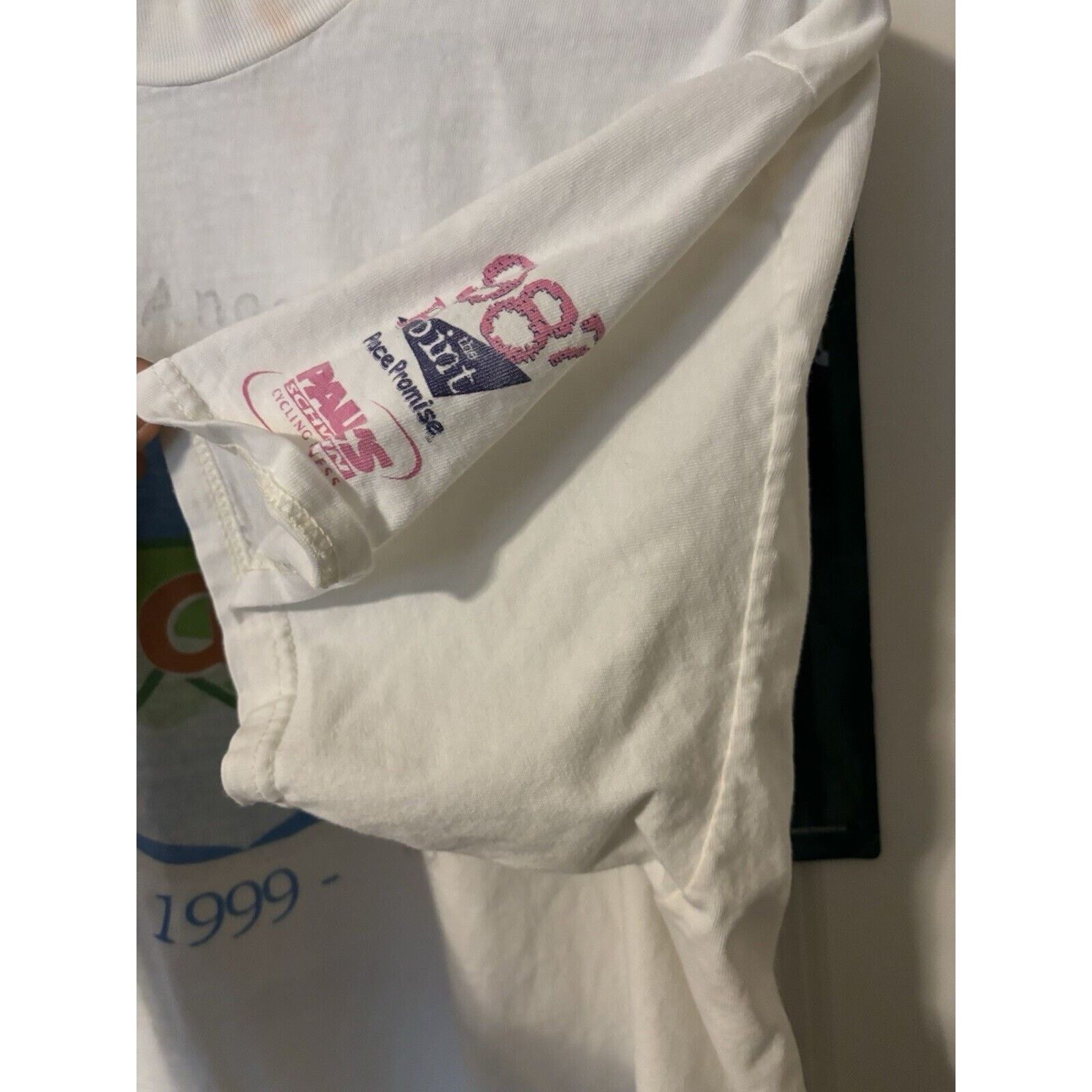 Other vintage P.E.A.C.E 1999 white earth day t-shirt size XL Size US XL / EU 56 / 4 - 5 Thumbnail