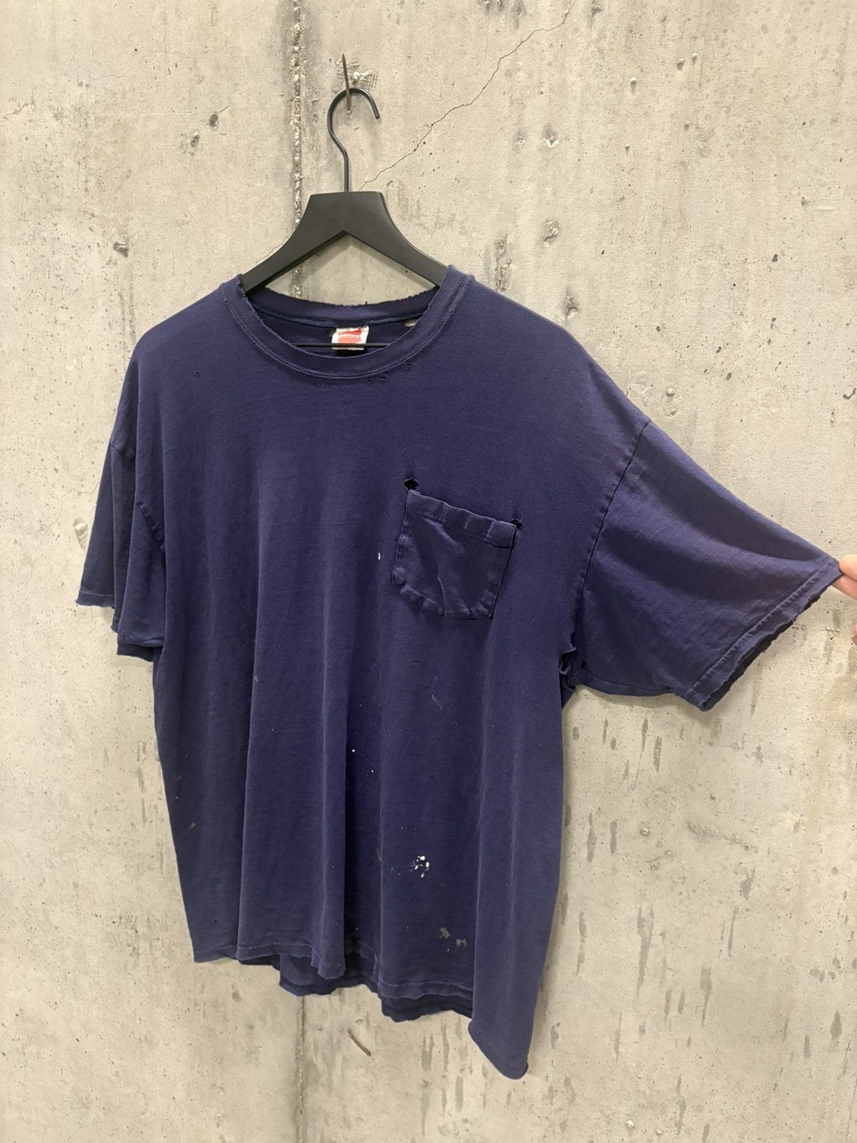 Vintage Vintage Blank Shirt Thrashed Faded Distressed Grunge Band Size US L / EU 52-54 / 3 - 2 Thumbnail