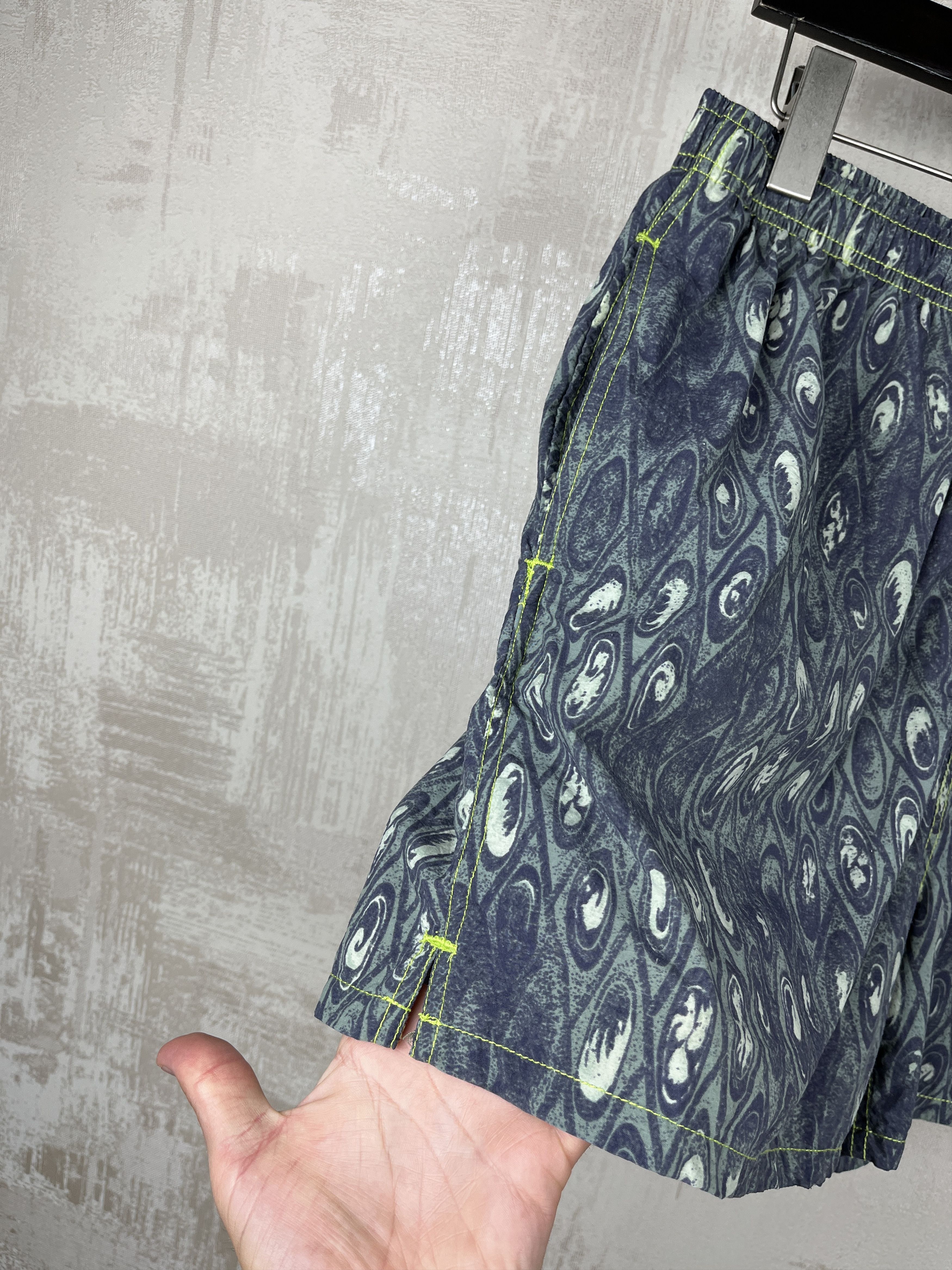 O'Neill 90's O'Neill Abstract Vintage Nylon Shorts Size XL Size US 36 / EU 52 - 6 Thumbnail