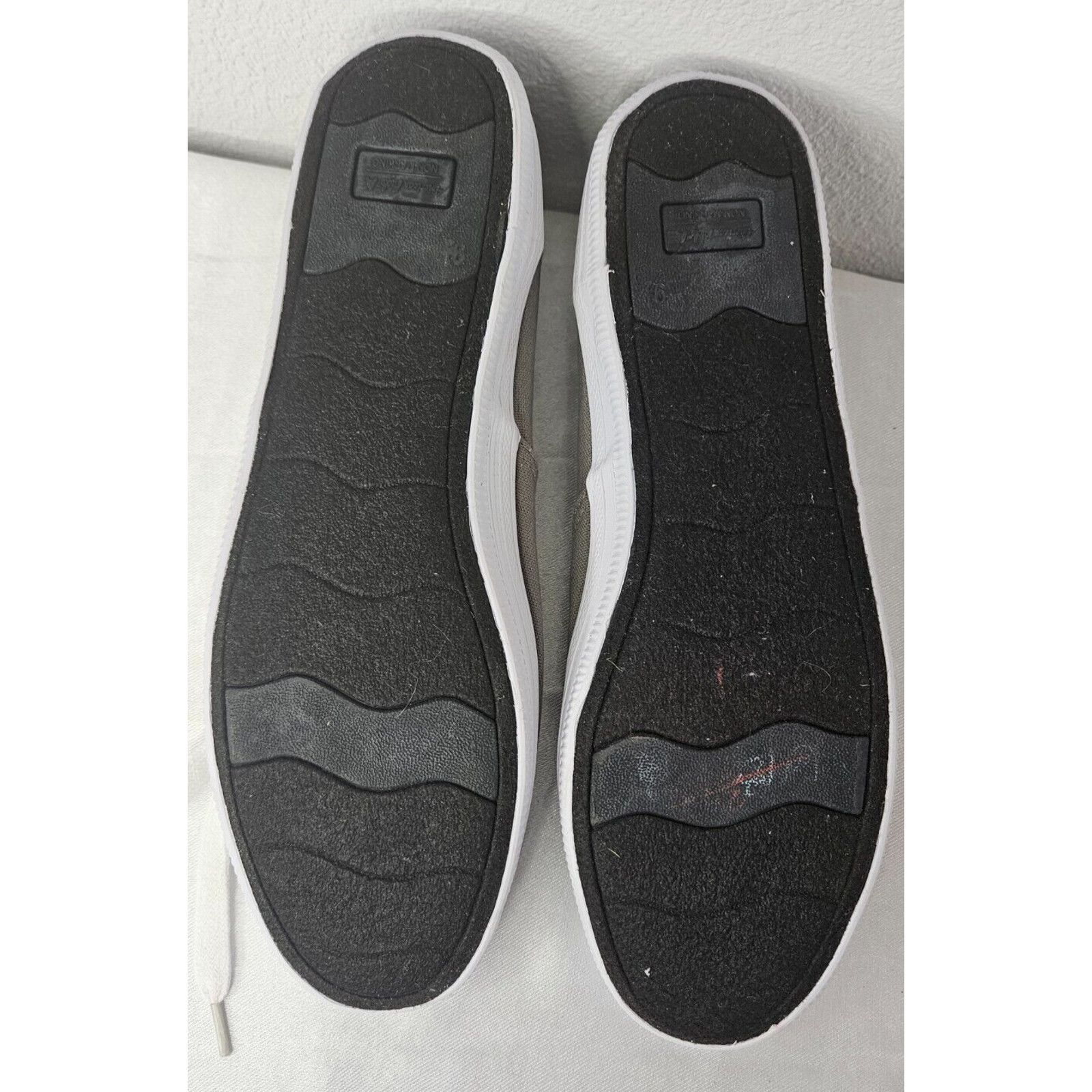 Other American Eagle Men’s Lace-Up Canvas Shoes Grey Casual Sz 9.5 Size US 9.5 / EU 42-43 - 6 Thumbnail