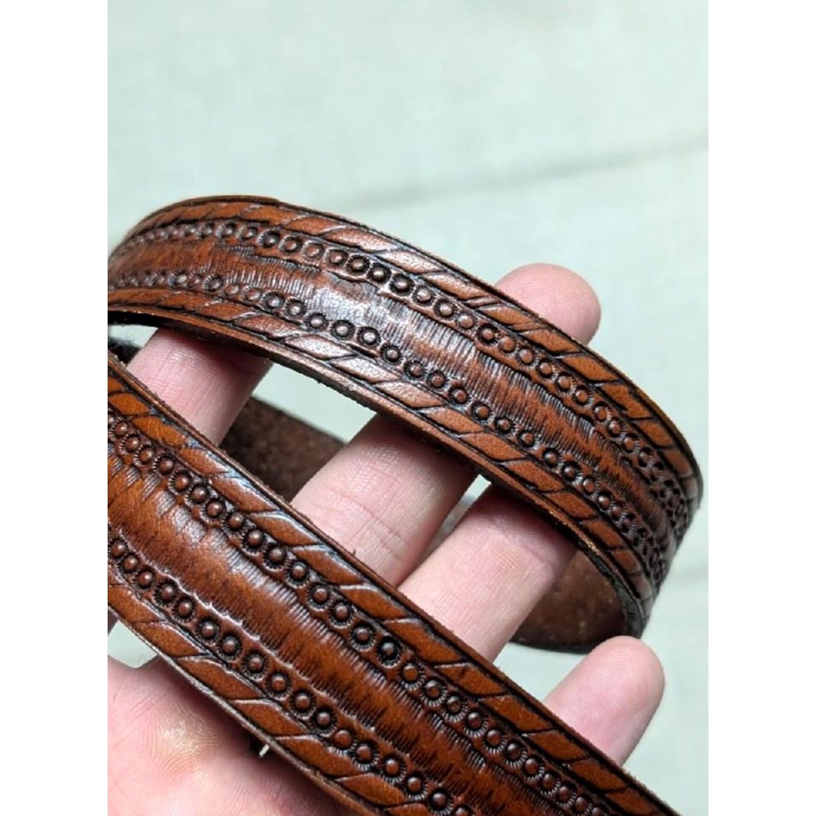 Vintage VINTAGE western belt tooled cowhide leather 40 brown handcrafted belt Men Adult 40 brown western pattern 1980's Mens Size 40 - 3 Thumbnail