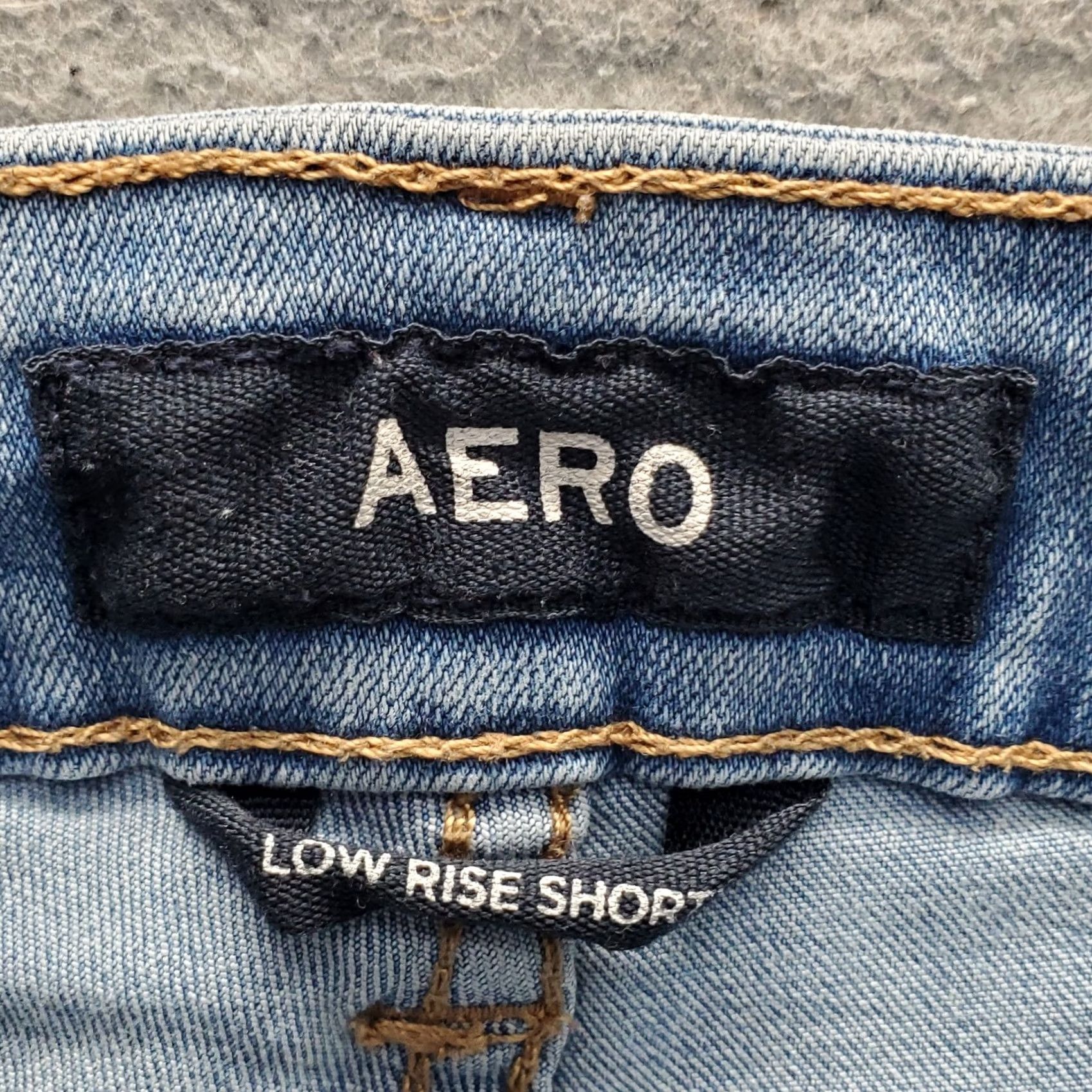 Vintage Aéropostale Shorts Womens 0 Blue Denim Distressed Folded Hem Low Rise 5-Pocket Size 25" / US 0 / IT 36 - 6 Thumbnail