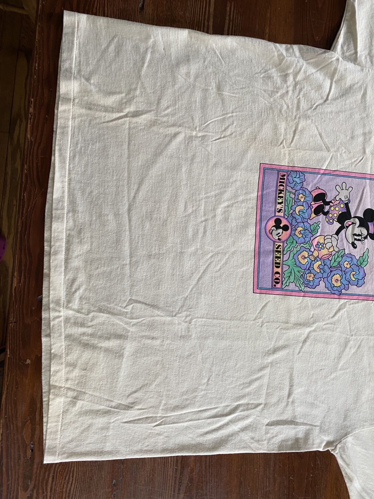 Vintage NWT 90’s Mickey Seed Minnie Pansy Single Stitch Tee