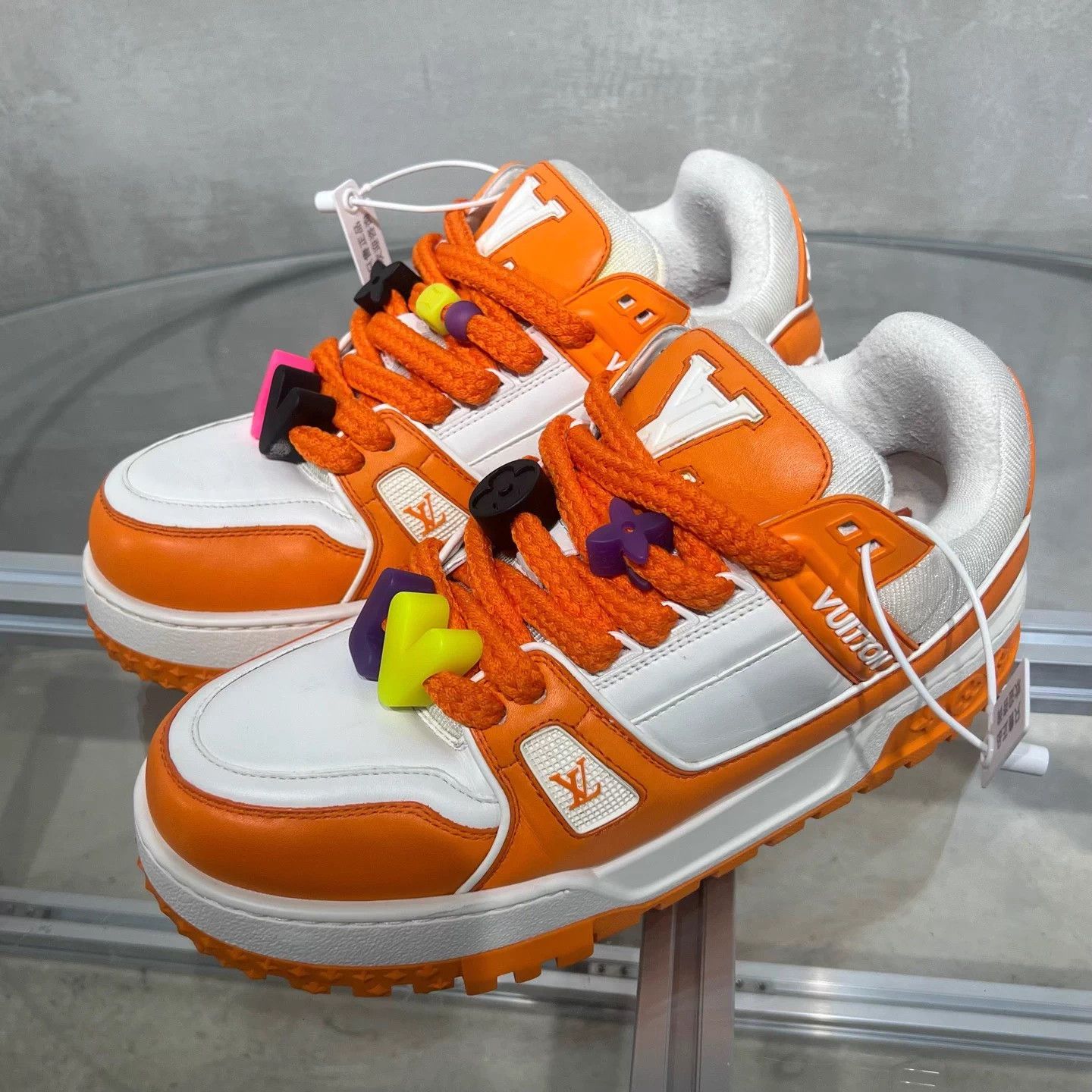 Louis Vuitton LV Trainer White Orange Pink UK8.5 42.5 Size US 8.5 / EU 41-42 - 2 Thumbnail