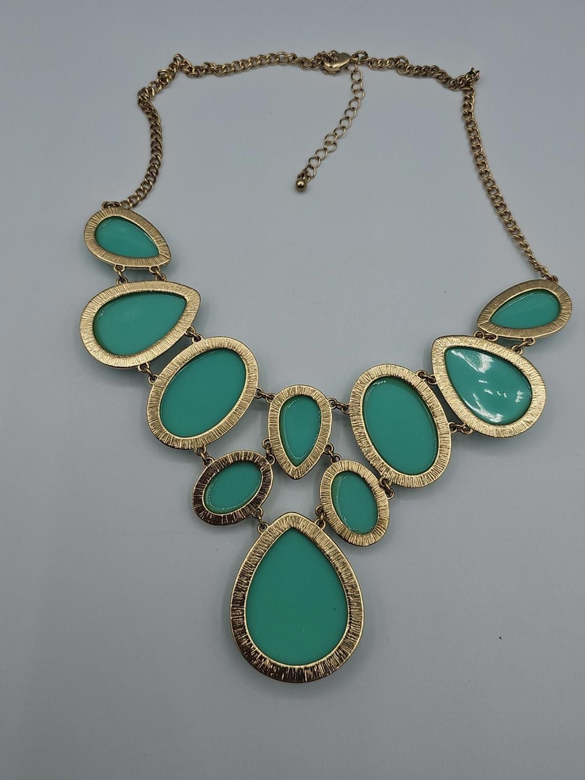 Aquascutum Aqua Acrylic Stone Gold Tone Bib Max Length 18" Necklace Size ONE SIZE - 9 Thumbnail