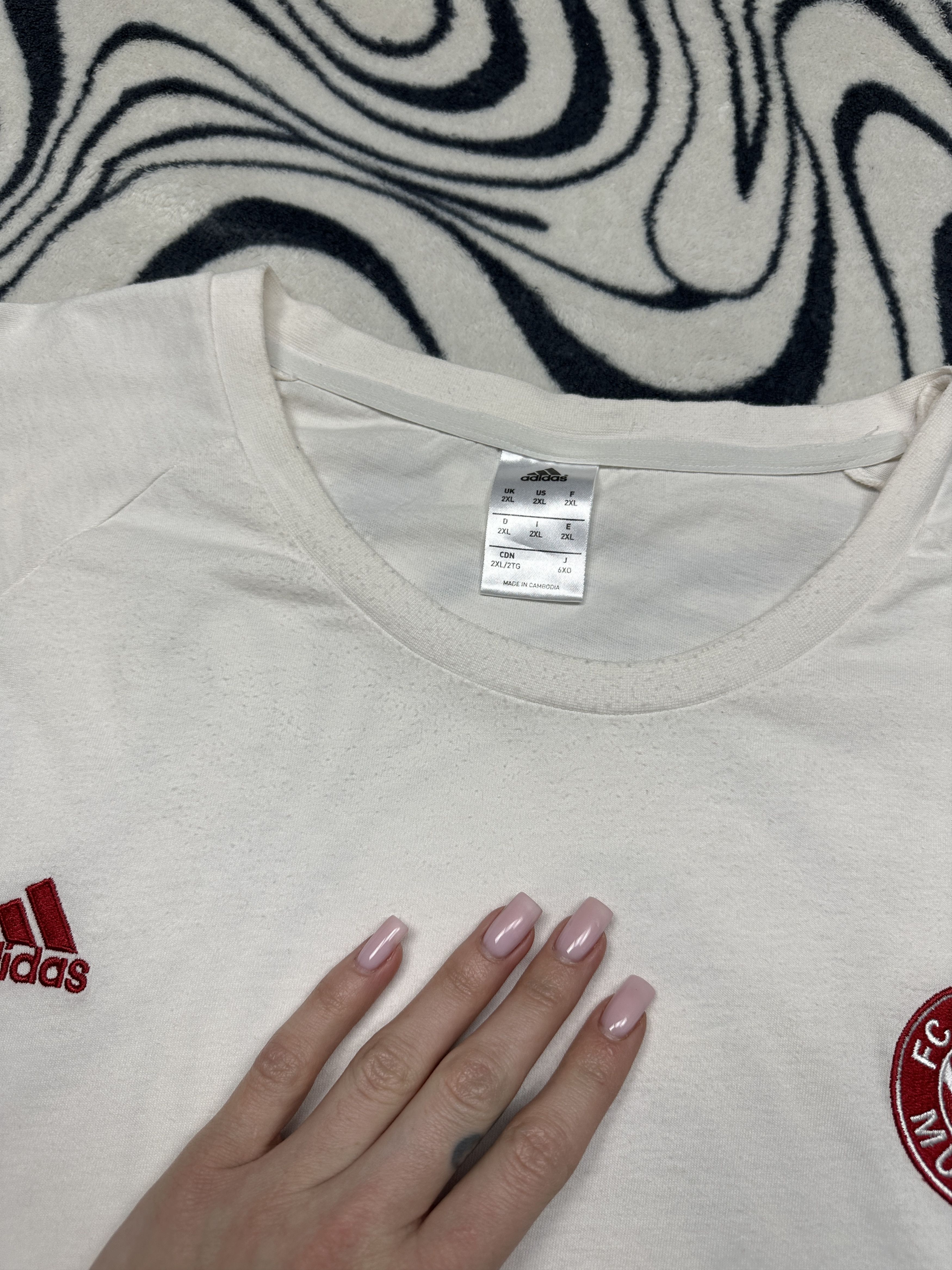Adidas Adidas FC Bayern Munchen Mens T-Shirt Size US XXL / EU 58 / 5 - 4 Thumbnail