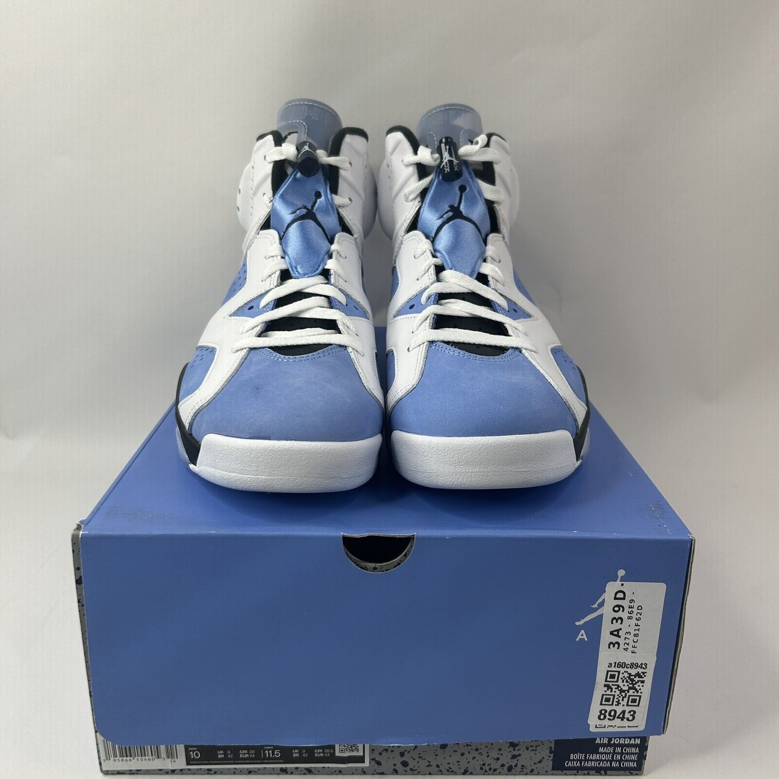 Nike Nike Air Jordan 6 Retro “UNC Home” 2024 Size US 10 / EU 43 - 2 Thumbnail