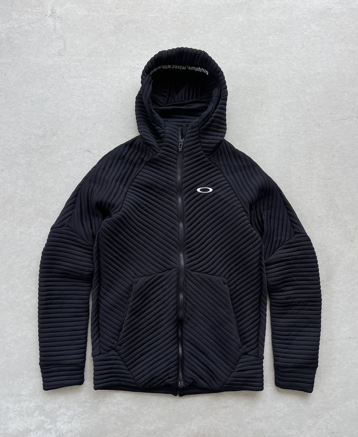 Oakley F/W 2019 OAKLEY MEN'S RIBBED/QUILTED SEAMLESS HOODED JACKET Size US S / EU 44-46 / 1 - 5 Thumbnail