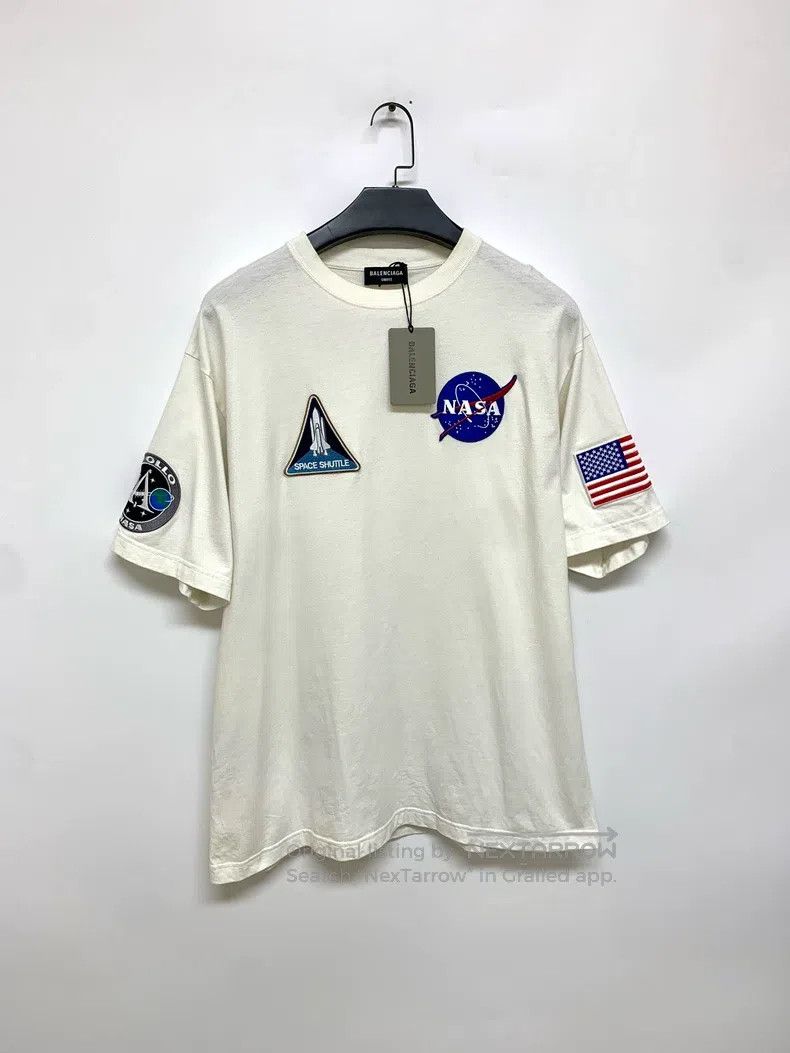 Balenciaga Balenciaga NASA Collab Lettering Printed Short Sleeve T-Sh Size US XS / EU 42 / 0 - 1 Thumbnail