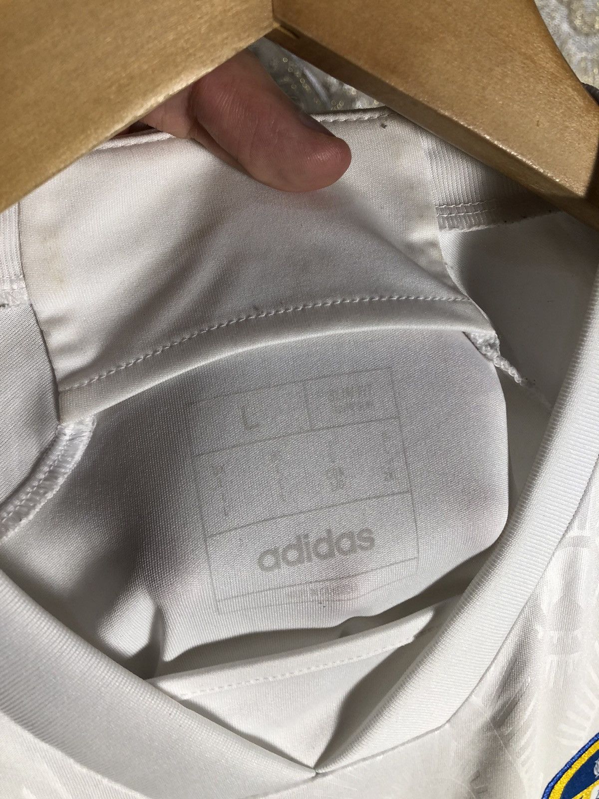 Other VERY RARE ADIDAS FC LEEDS UNITED ENGLAND SOCCER JERSEY Y2K Size US L / EU 52-54 / 3 - 3 Thumbnail