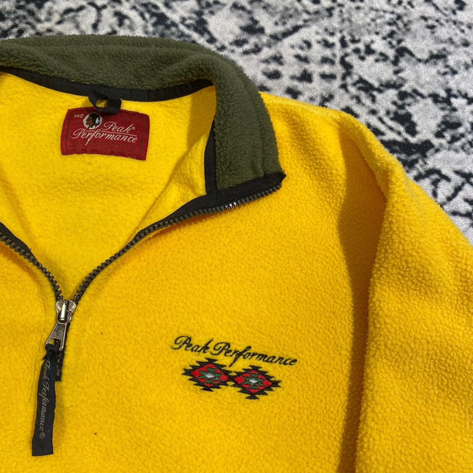 Peak Performance × Vintage Peak Performance Yellow Polyester Halfzip Fleece Size XS Size US XS / EU 42 / 0 - 5 Thumbnail