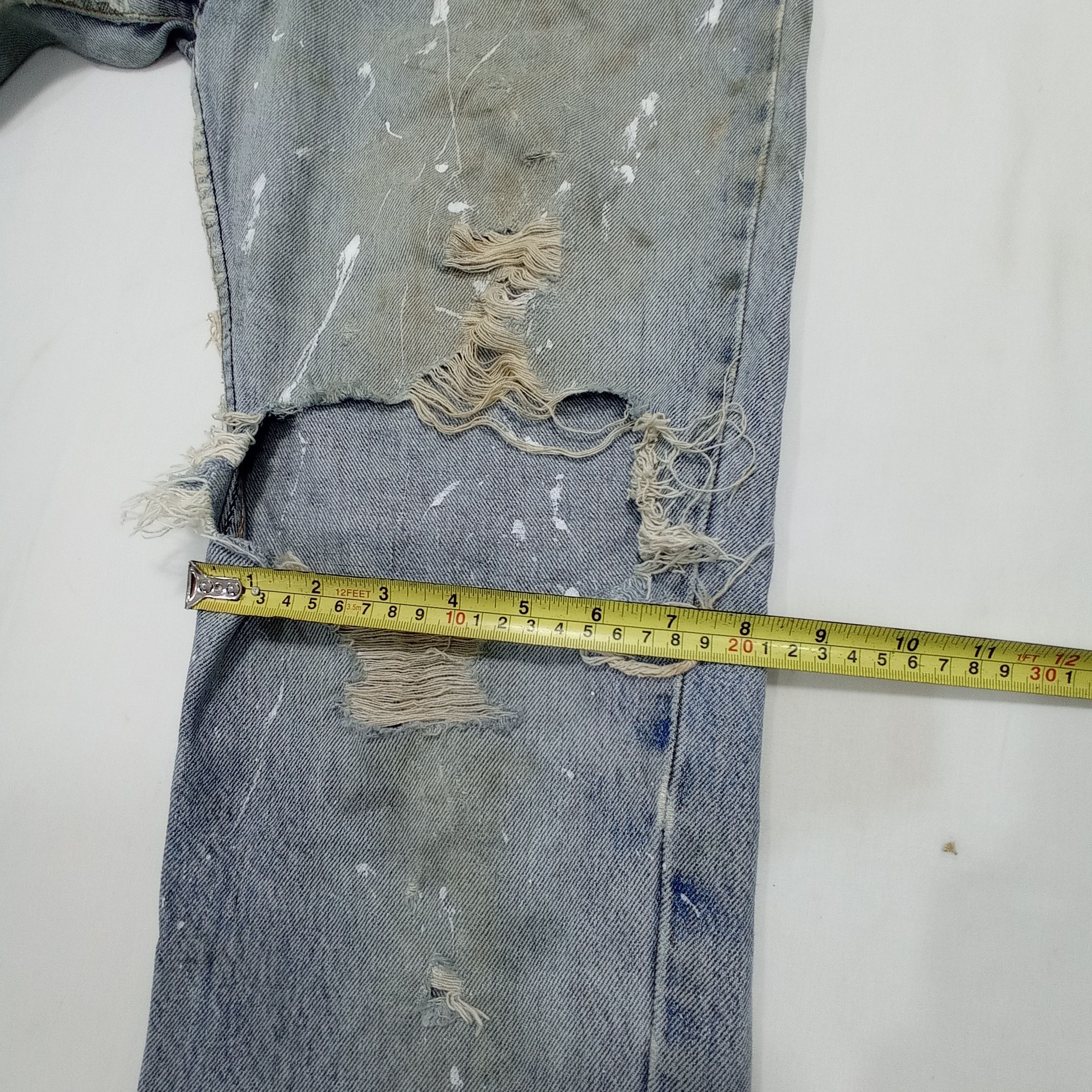 Levi's Vintage Levi's 501 Paint Splatter Distressed Jeans Pants Size US 29 - 20 Thumbnail
