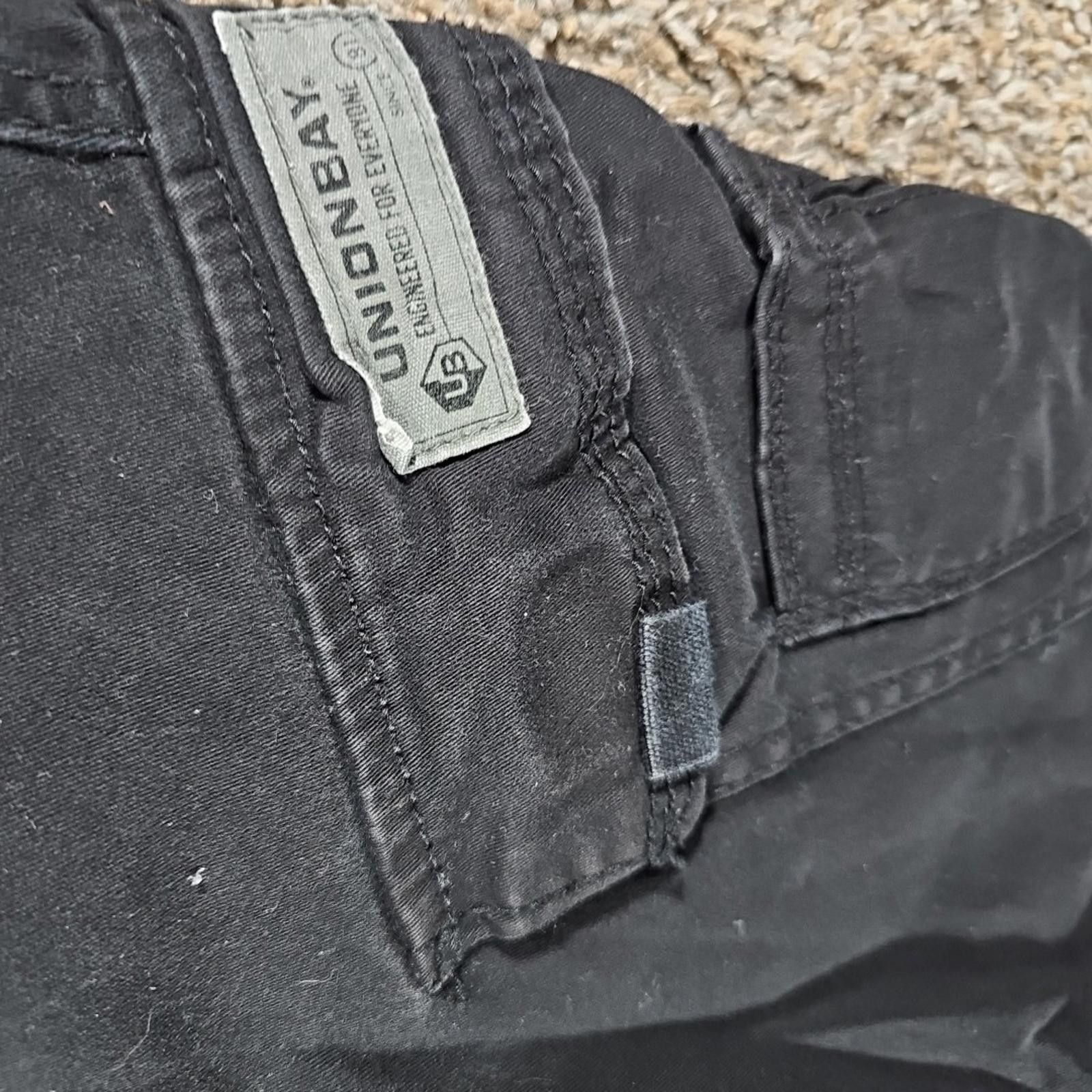 UNIONBAY Unionbay Shorts Mens 36 Black Flat Front Chino Cargo Casual Size US 36 / EU 52 - 4 Thumbnail