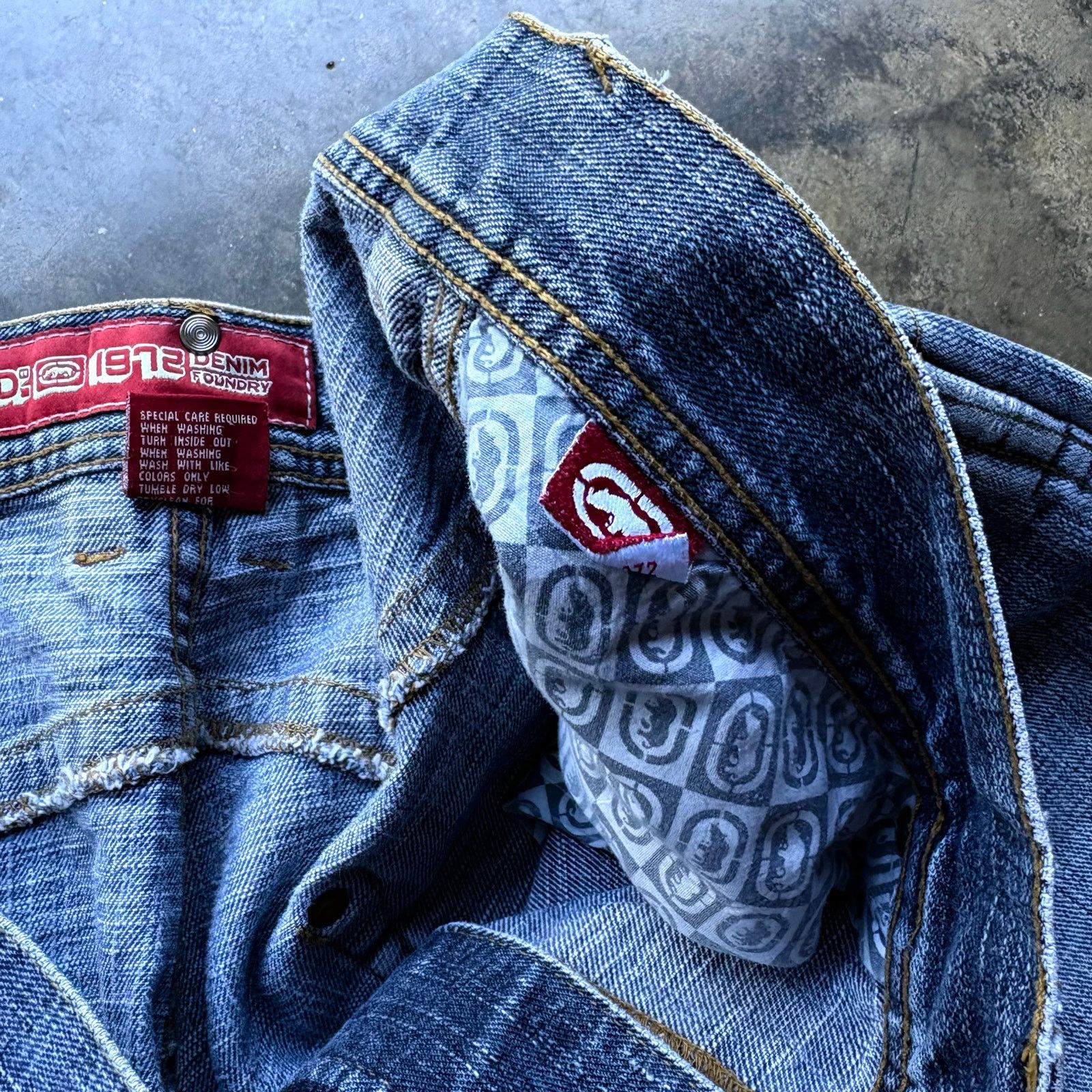 Ecko Unltd. × Vintage Vintage Y2K light wash Ecko UntId Baggy Jorts Size US 38 / EU 54 - 5 Thumbnail