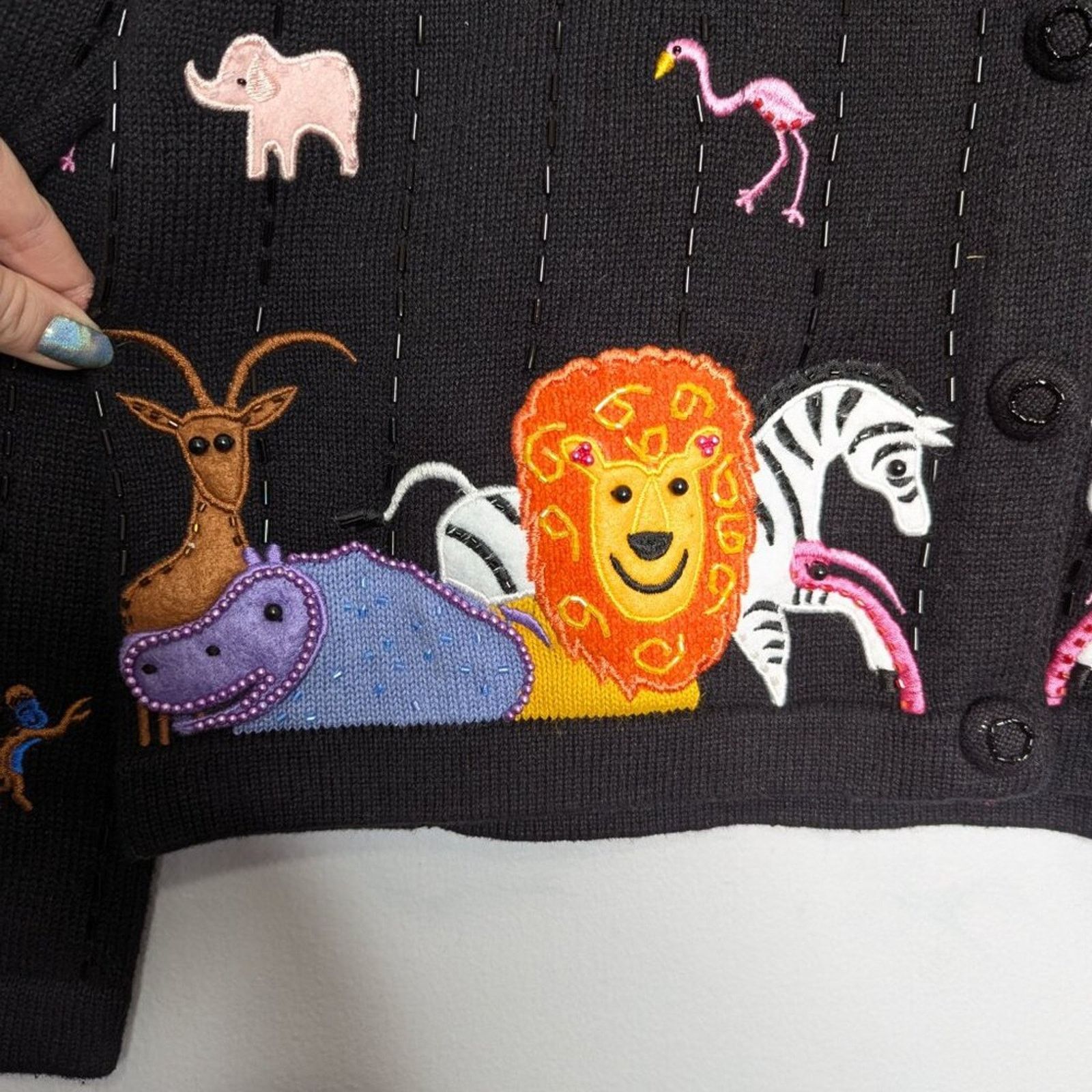 Vintage Vintage Berek Black Long Sleeve Beaded Zoo Animals Cardigan Size M / US 6-8 / IT 42-44 - 5 Thumbnail