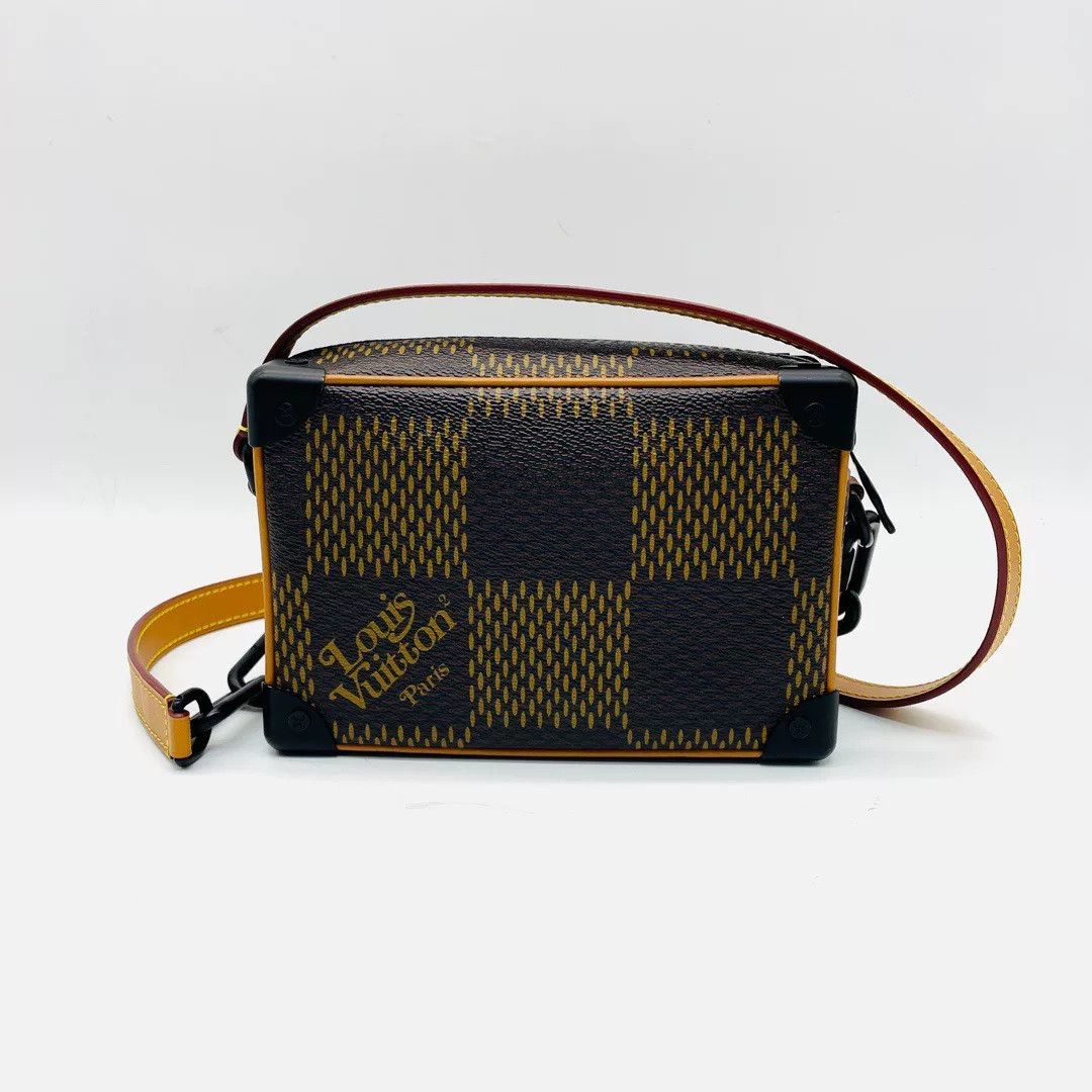 Louis Vuitton Pre-loved Bag Very good condition Size ONE SIZE - 1 Thumbnail