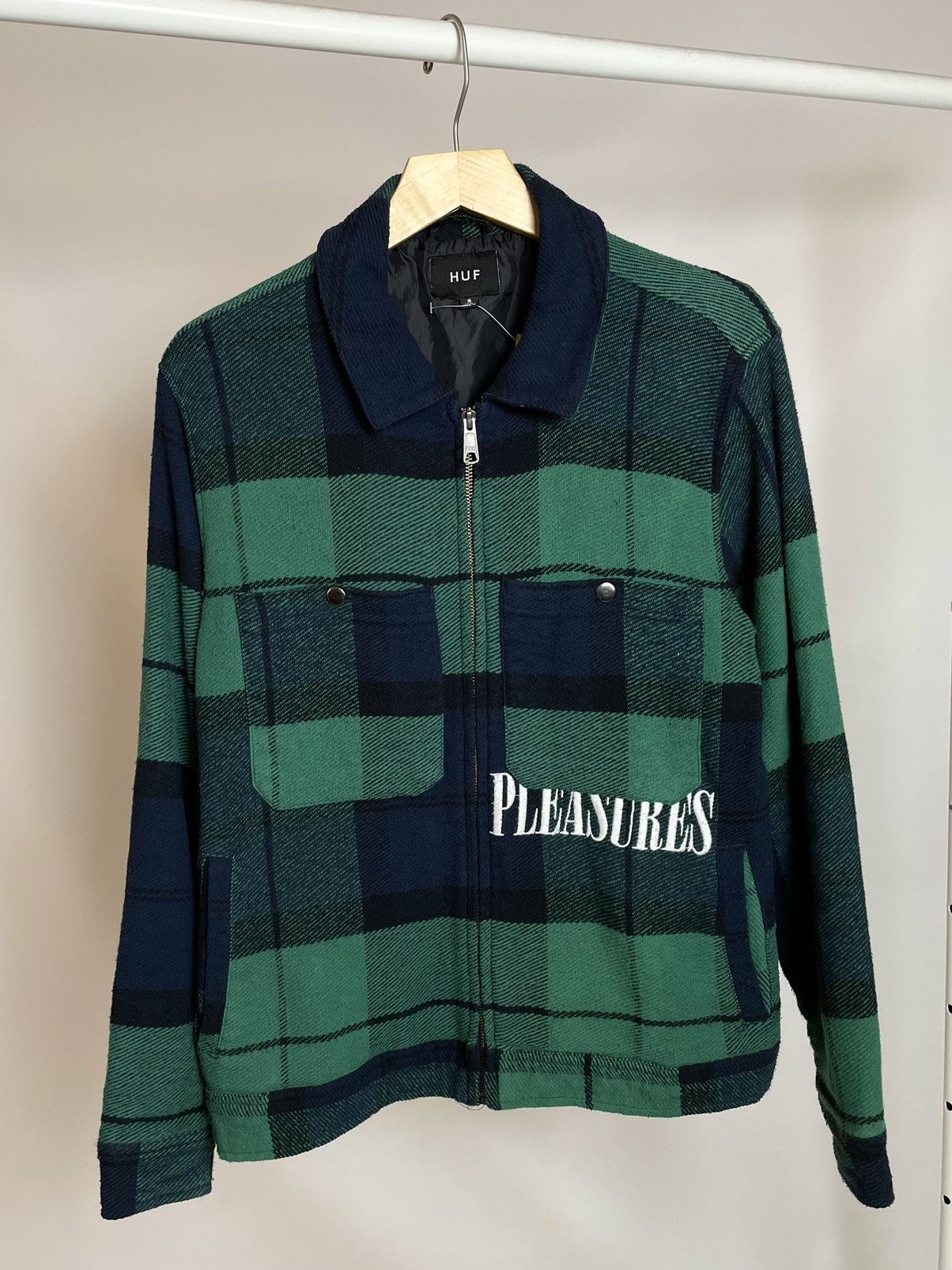 Huf × Pleasures 🌎 HUF x PLEASURES NOW blackwatch ful zip work coach jacket Size US S / EU 44-46 / 1 - 2 Thumbnail