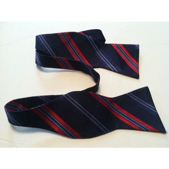 Daniel Cremieux DANIEL CREMIEUX NAVY STRIPED BOW TIE Size ONE SIZE - 3 Thumbnail