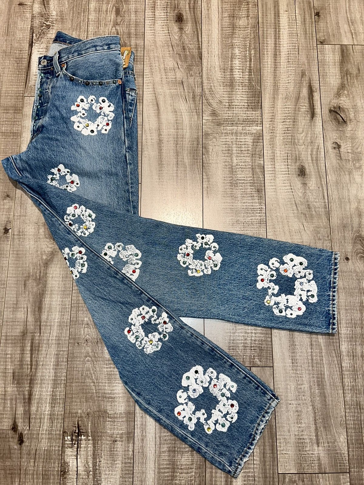DENIM TEARS × Designer Denim Tears Rhinestone Cotton Wreath Jeans Size US 31 - 3 Thumbnail