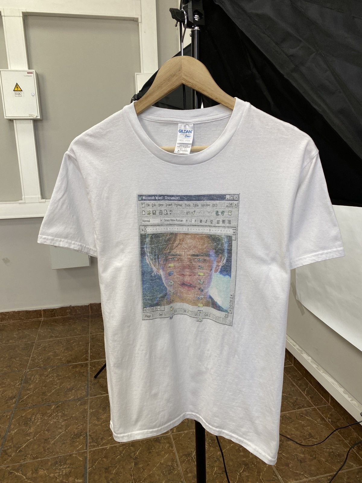 Rap Tees × Vintage 🇺🇸 Vintage Leonardo Dicaprio Rare Retro T-Shirt Titanic Y2K Size US M / EU 48-50 / 2 - 1 Thumbnail