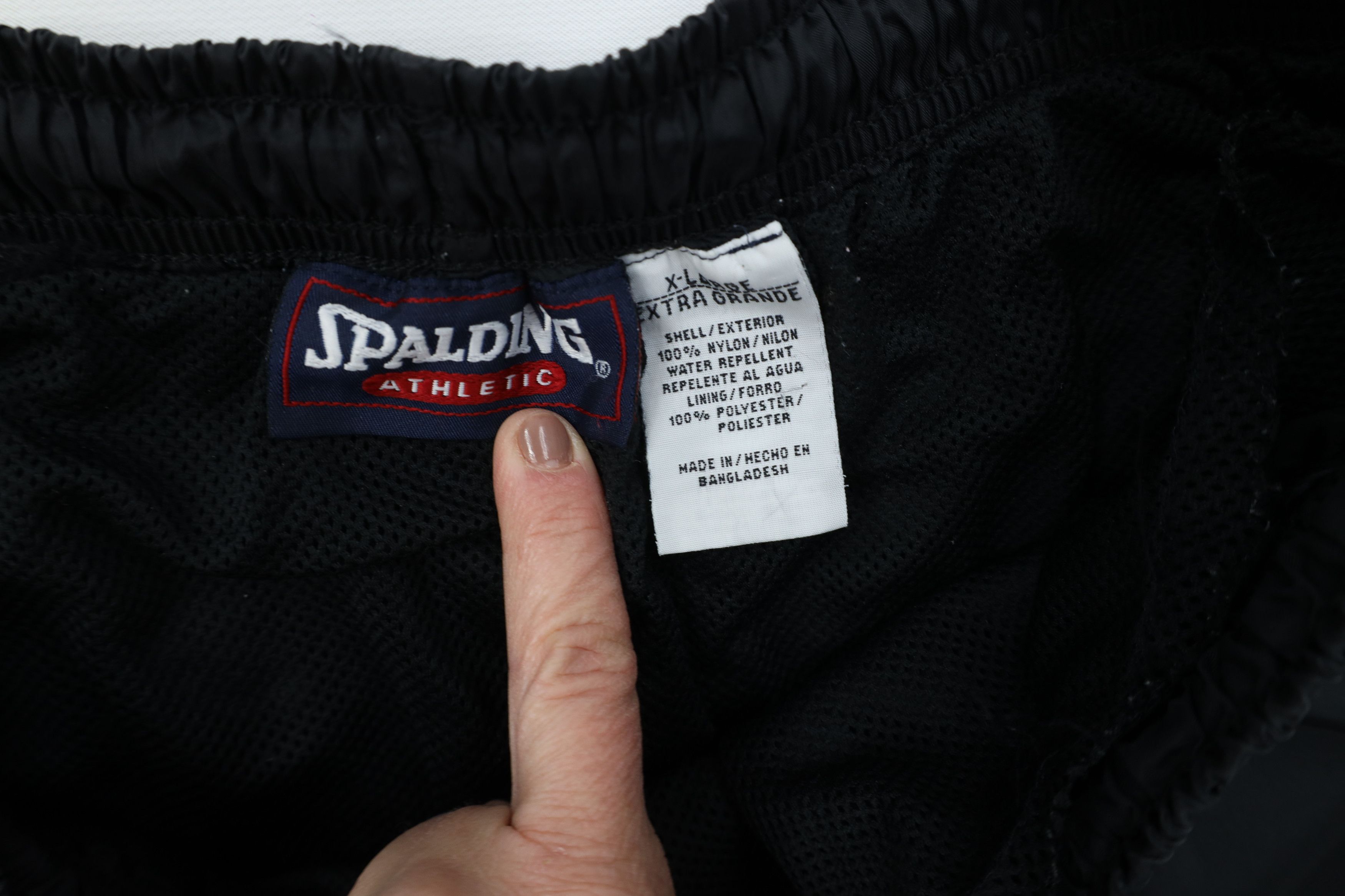 Vintage Vintage 90s Spalding Convertible Windbreaker Pants Shorts Size US 38 / EU 54 - 9 Thumbnail