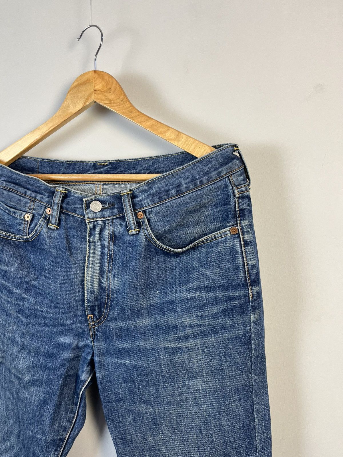 Levi's × Levi's Vintage Clothing Vintage Levis 514 Straight Denim Faded Y2K Jeans Size US 32 / EU 48 - 3 Thumbnail