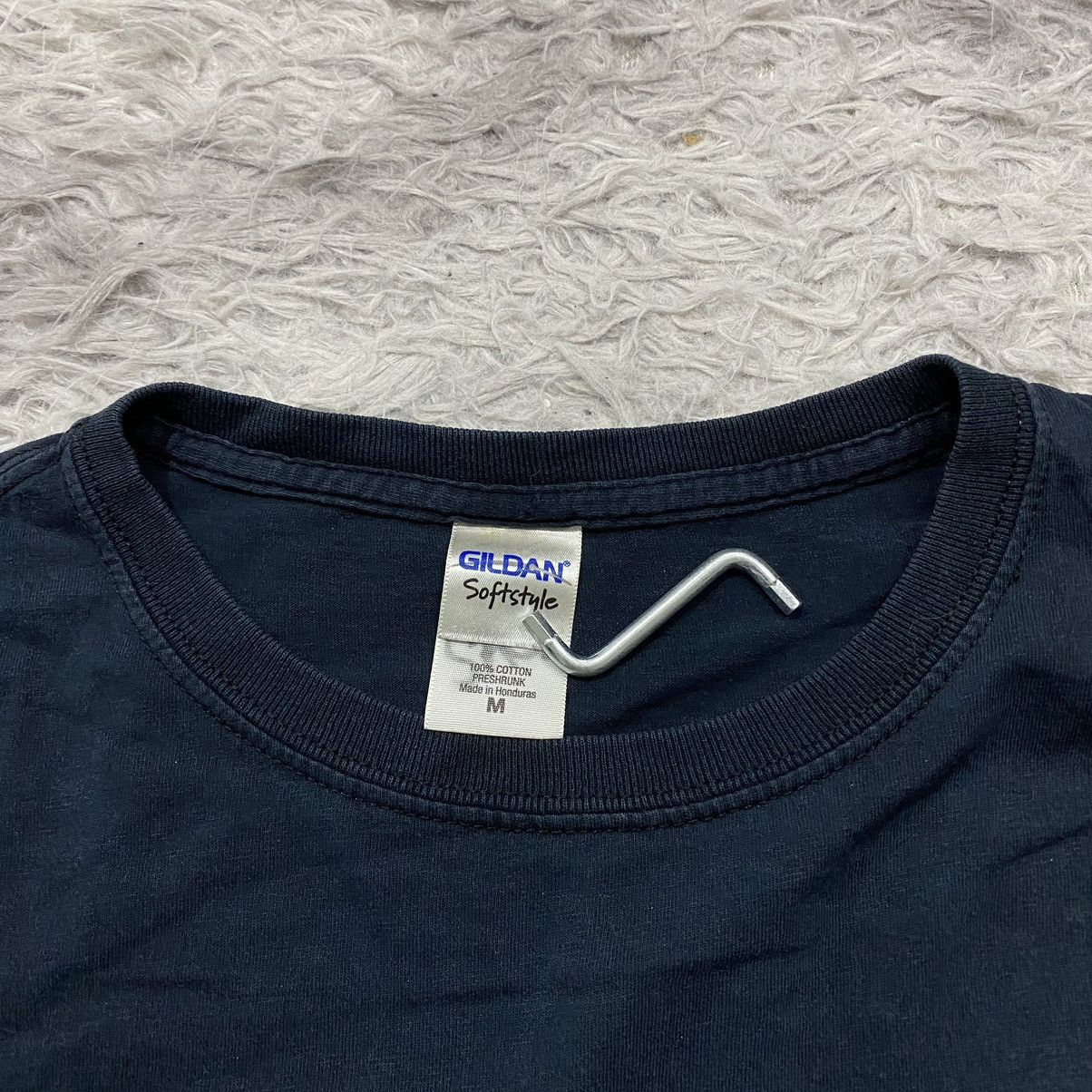 Band Tees × Gildan × Taylor Stitch Taylor swift we are never ever getting back together band Size US M / EU 48-50 / 2 - 3 Thumbnail